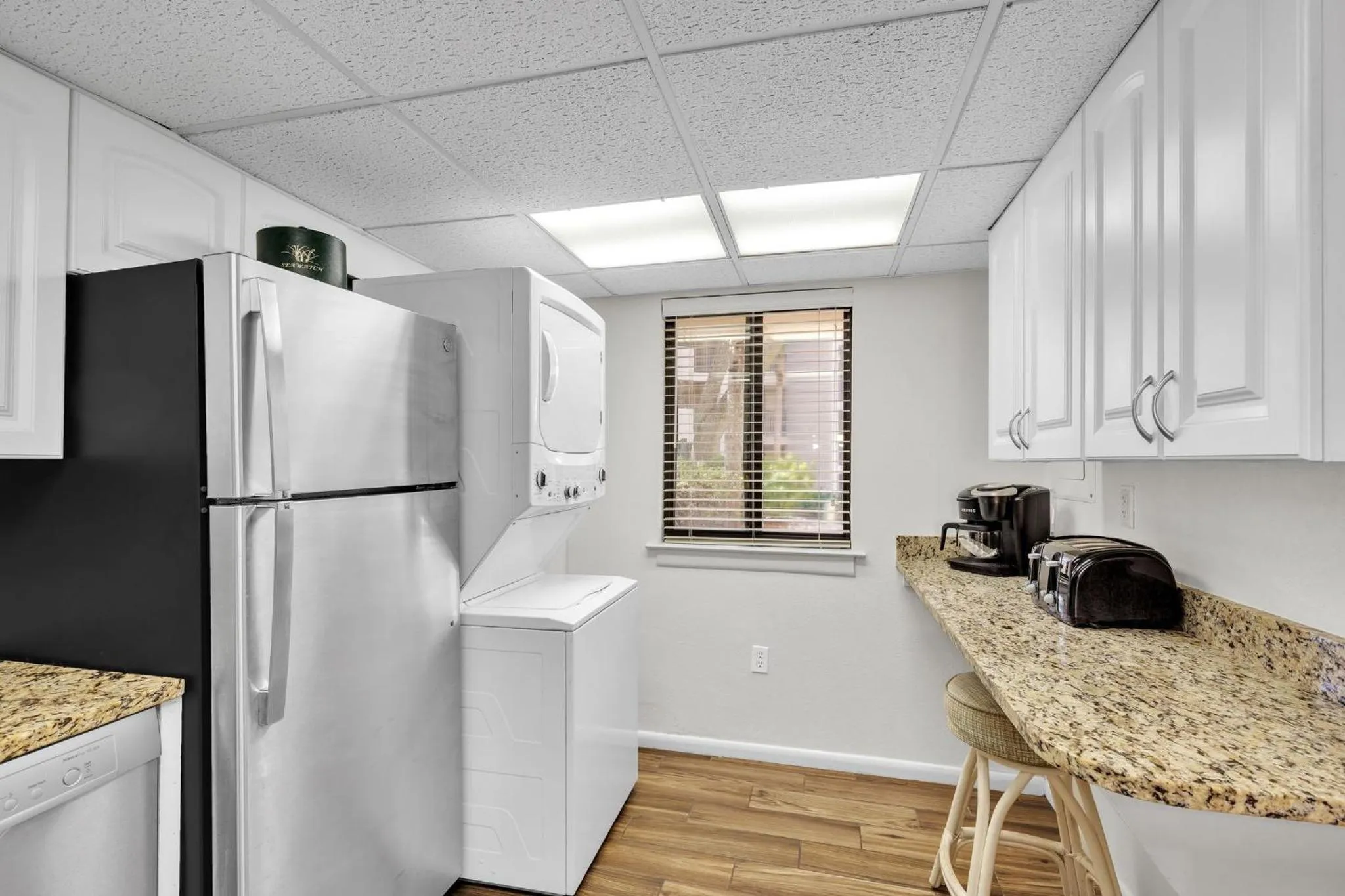 Coffee/tea facilities in Seawatch at Island Club