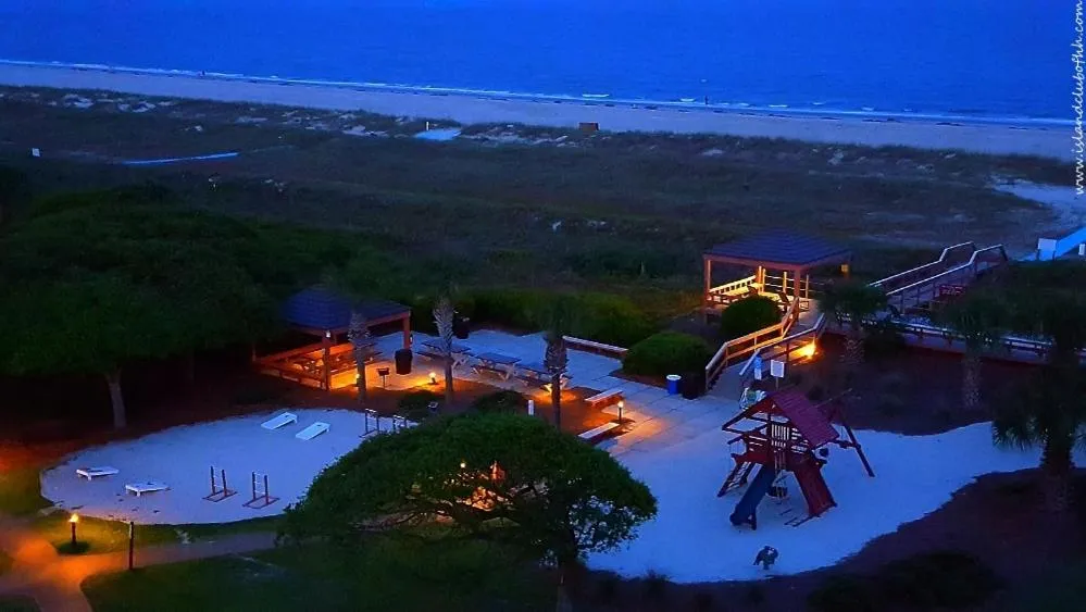 Seawatch at Island Club