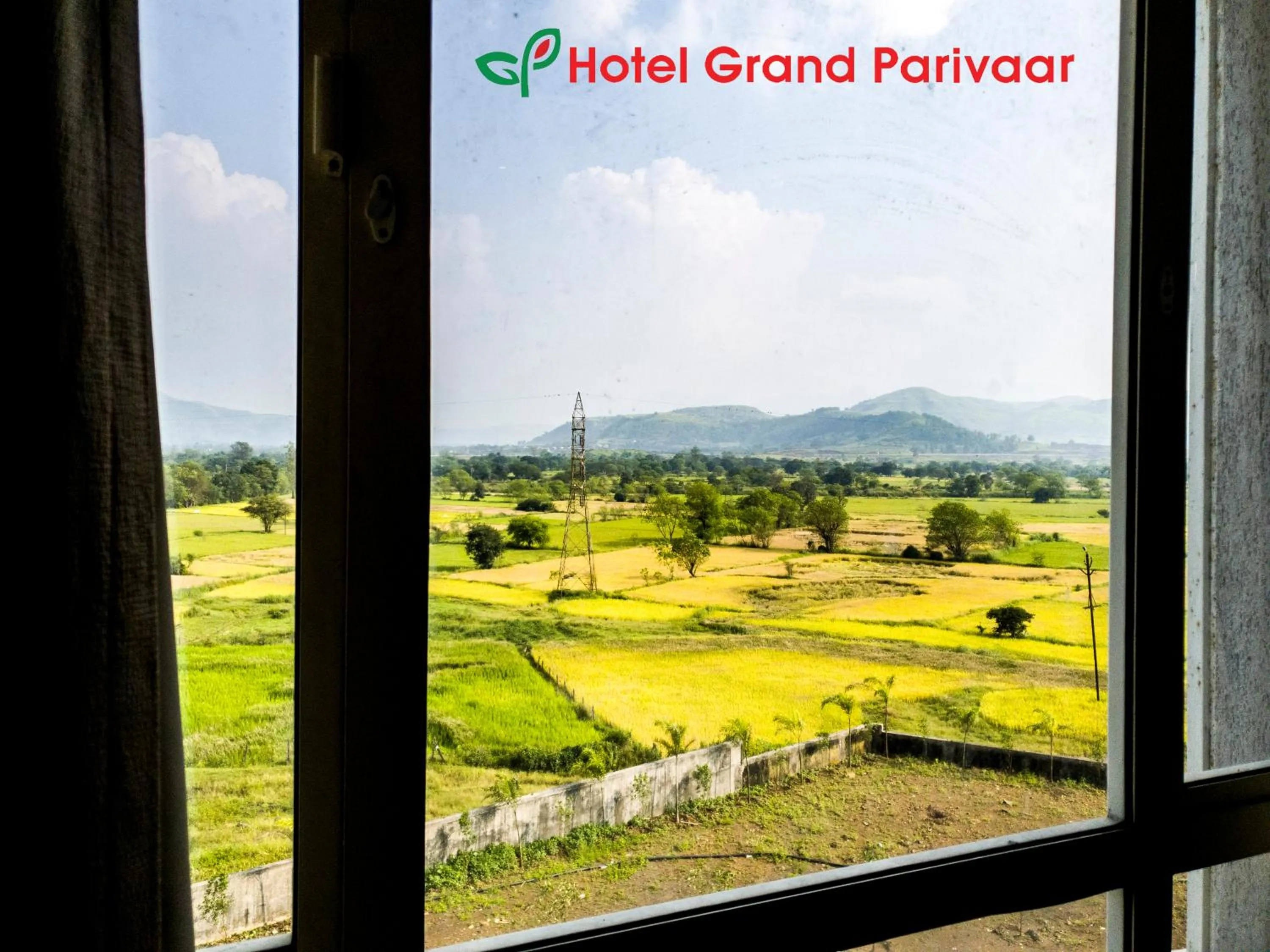 Garden view in Hotel Grand Parivaar
