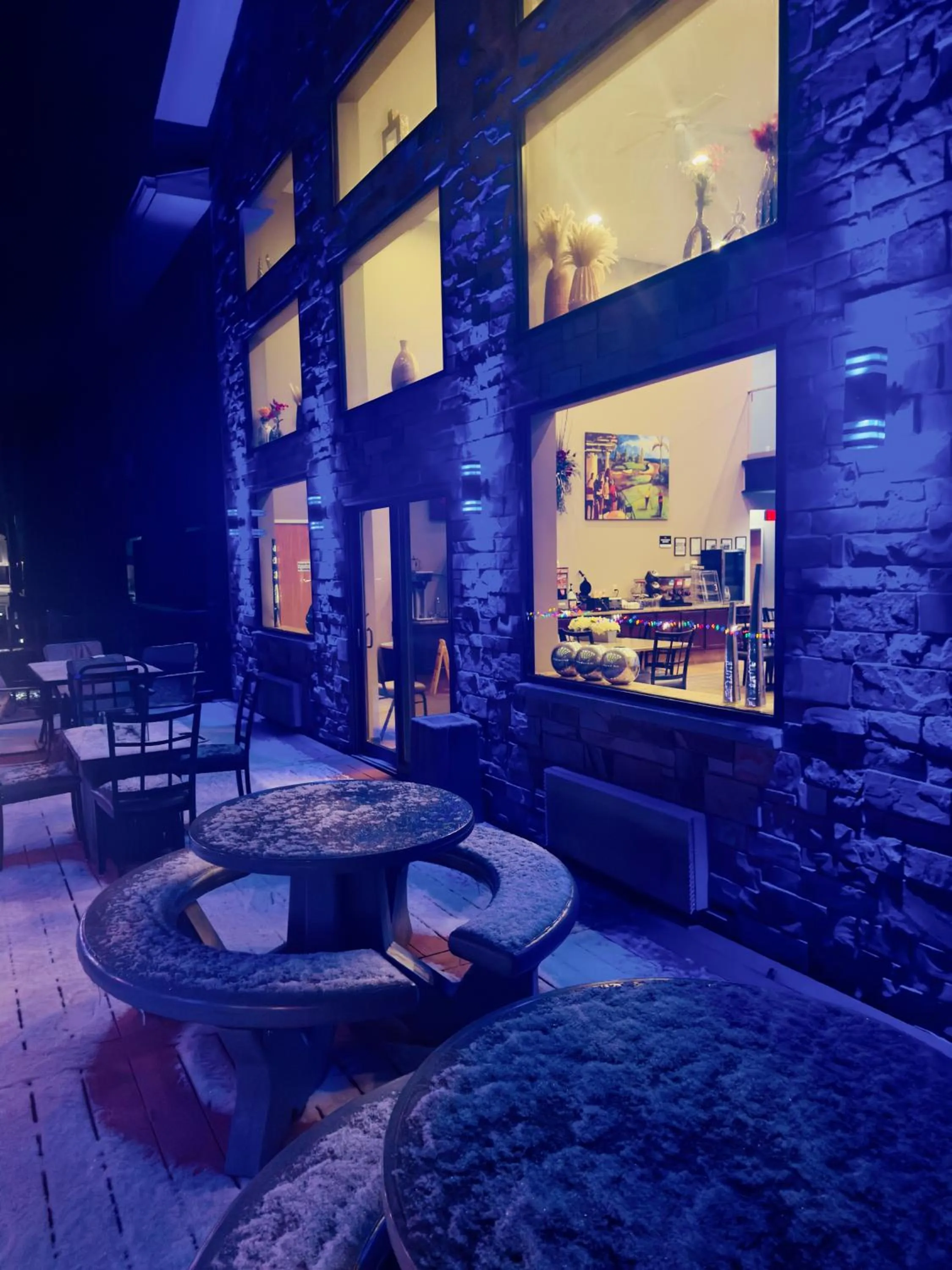 Patio in Qube Hotel - Polk City