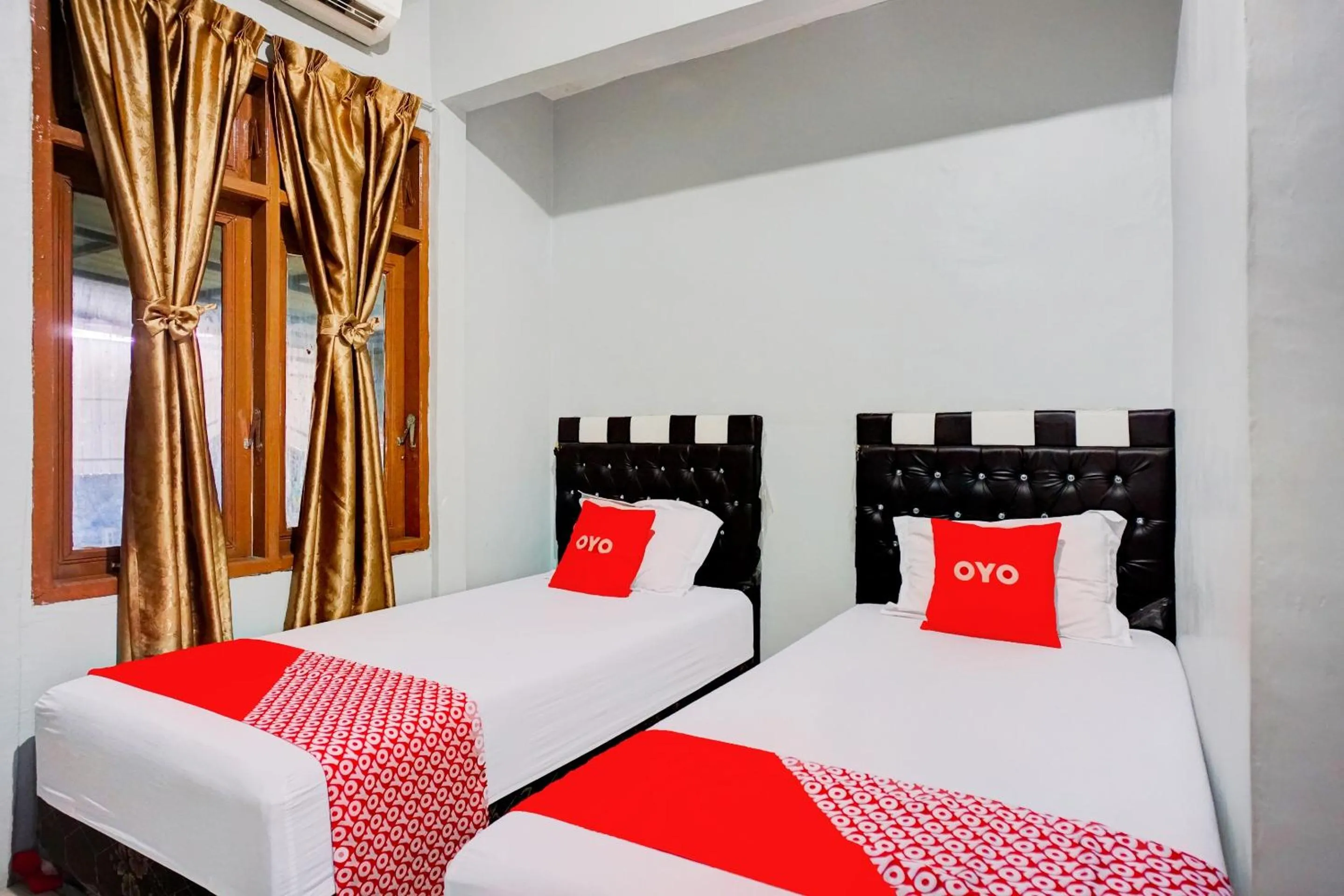 Bedroom in Hotel O Home Stay Kembar Syariah