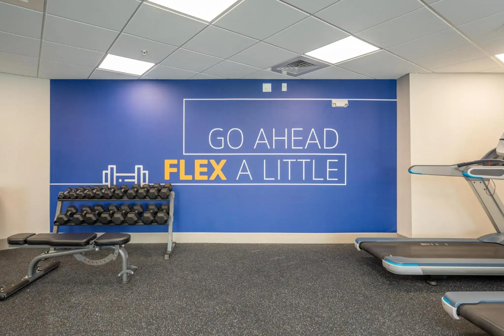 King Suite in Holiday Inn Express & Suites Charlottesville by IHG King Suite in Holiday Inn Express & Suites Charlottesville by IHG