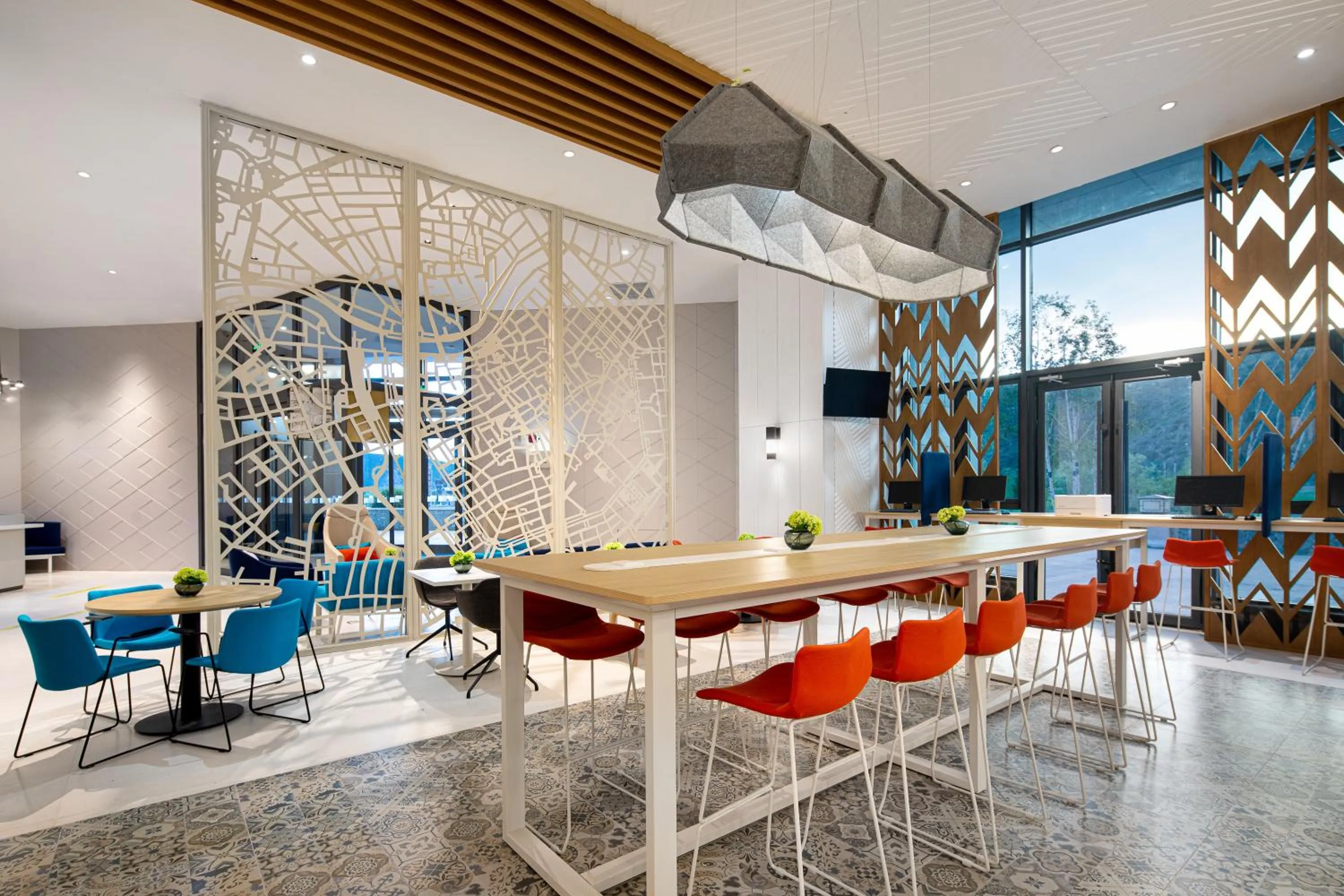 Restaurant/places to eat in Holiday Inn Express Chongli by IHG