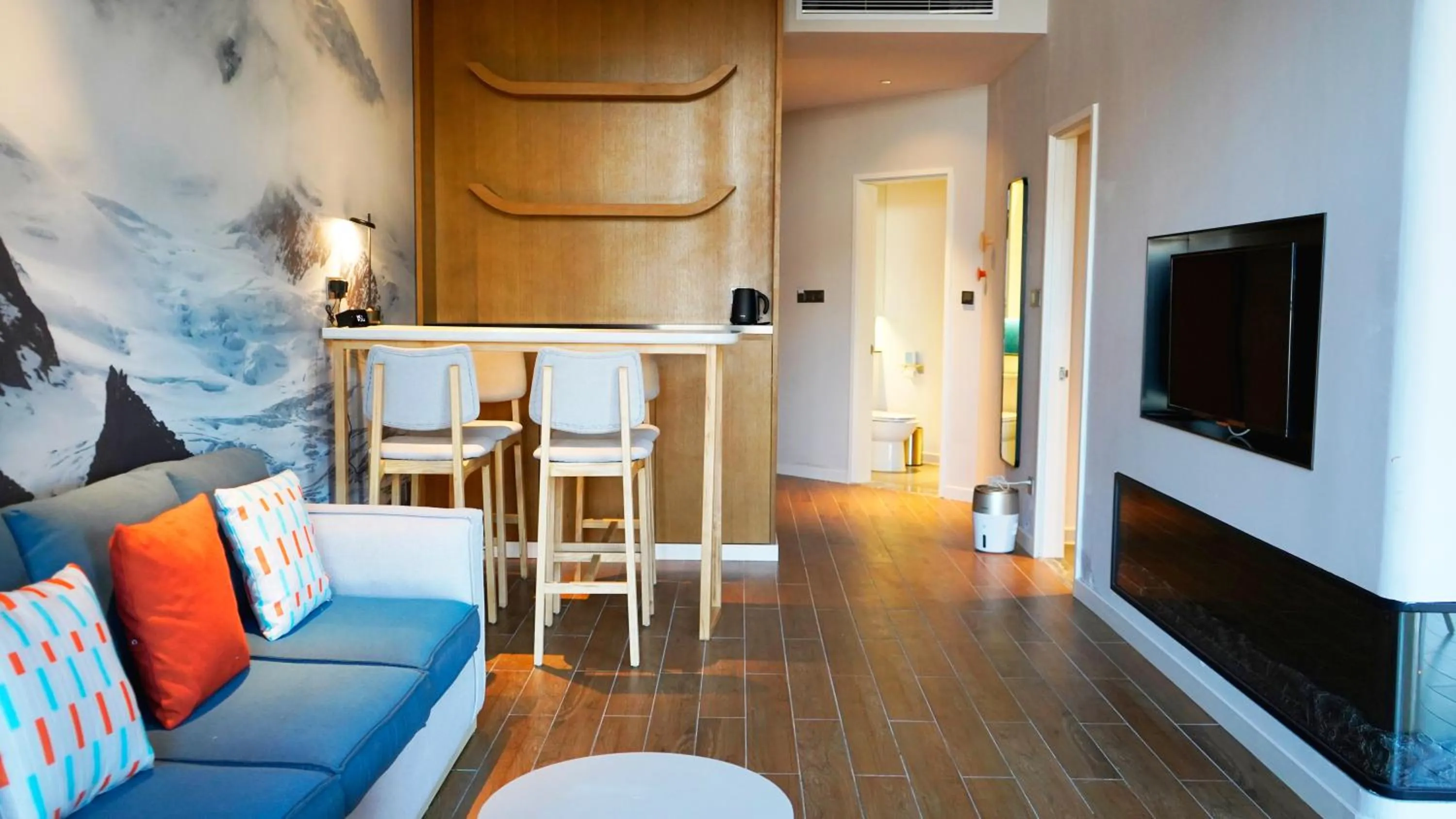 Living room in Holiday Inn Express Chongli by IHG