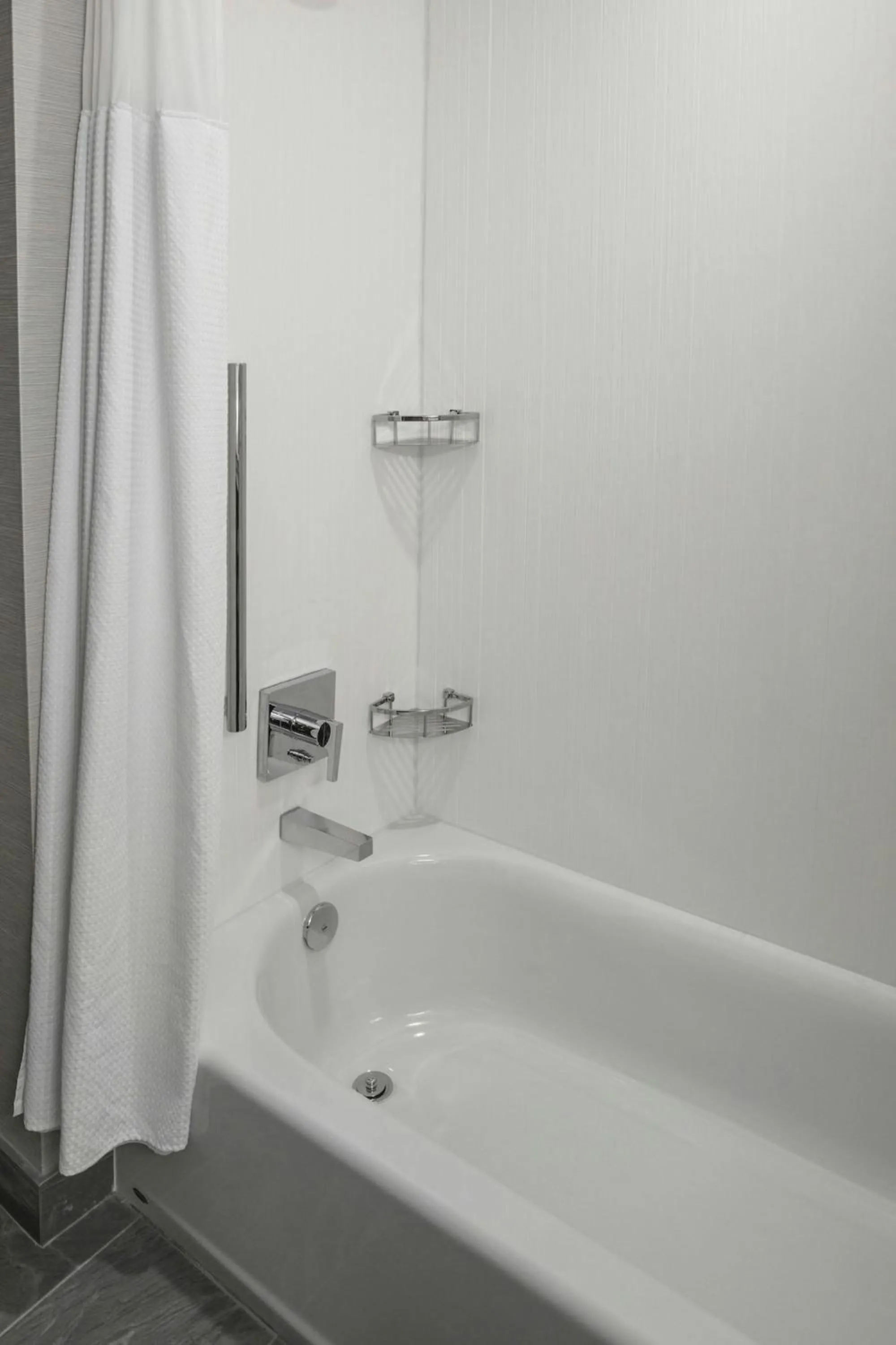 Bathroom in Courtyard by Marriott Indianapolis Fishers