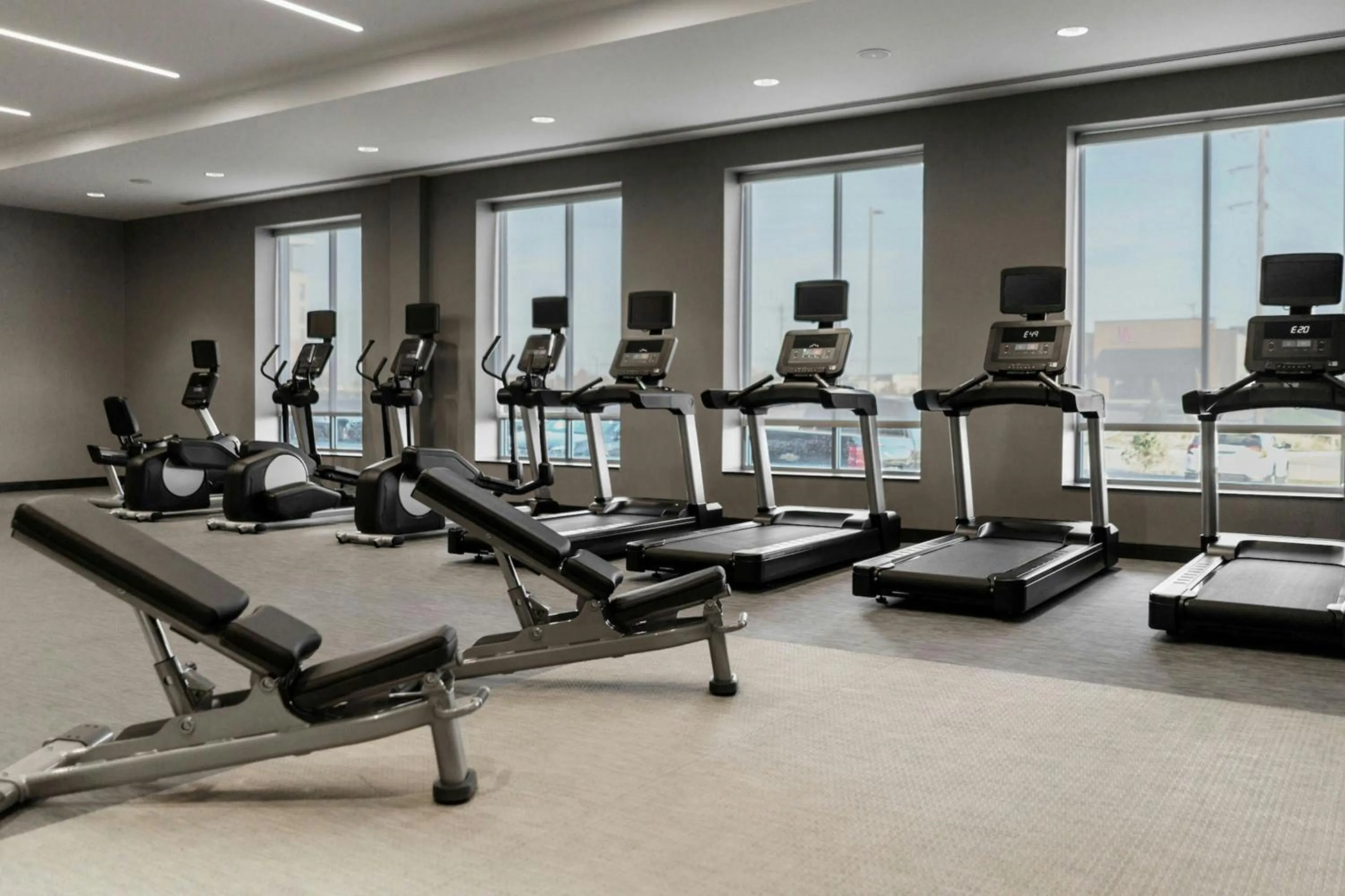 Fitness centre/facilities in Courtyard by Marriott Indianapolis Fishers