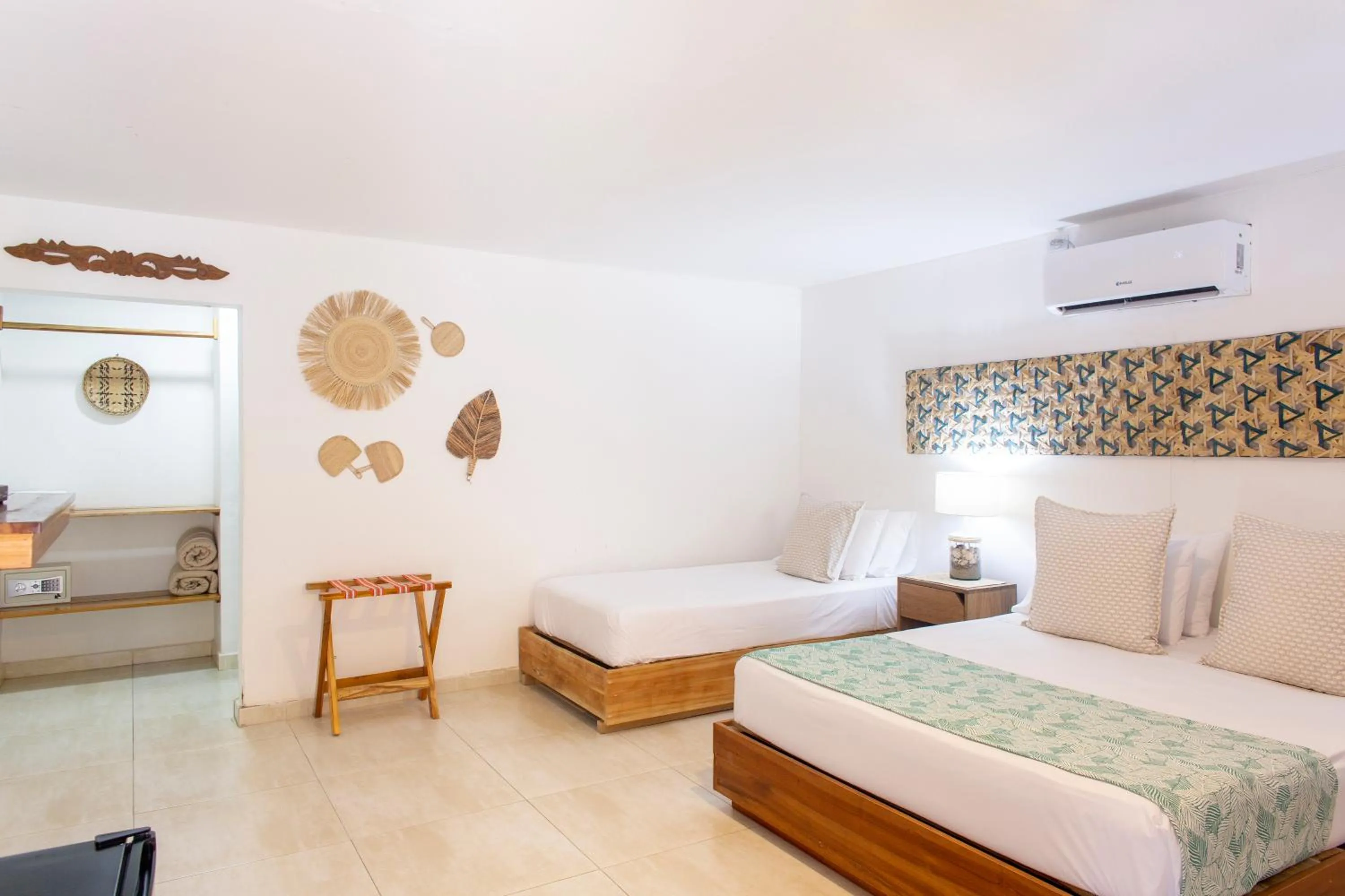 Bed in Hotel Isla del Sol