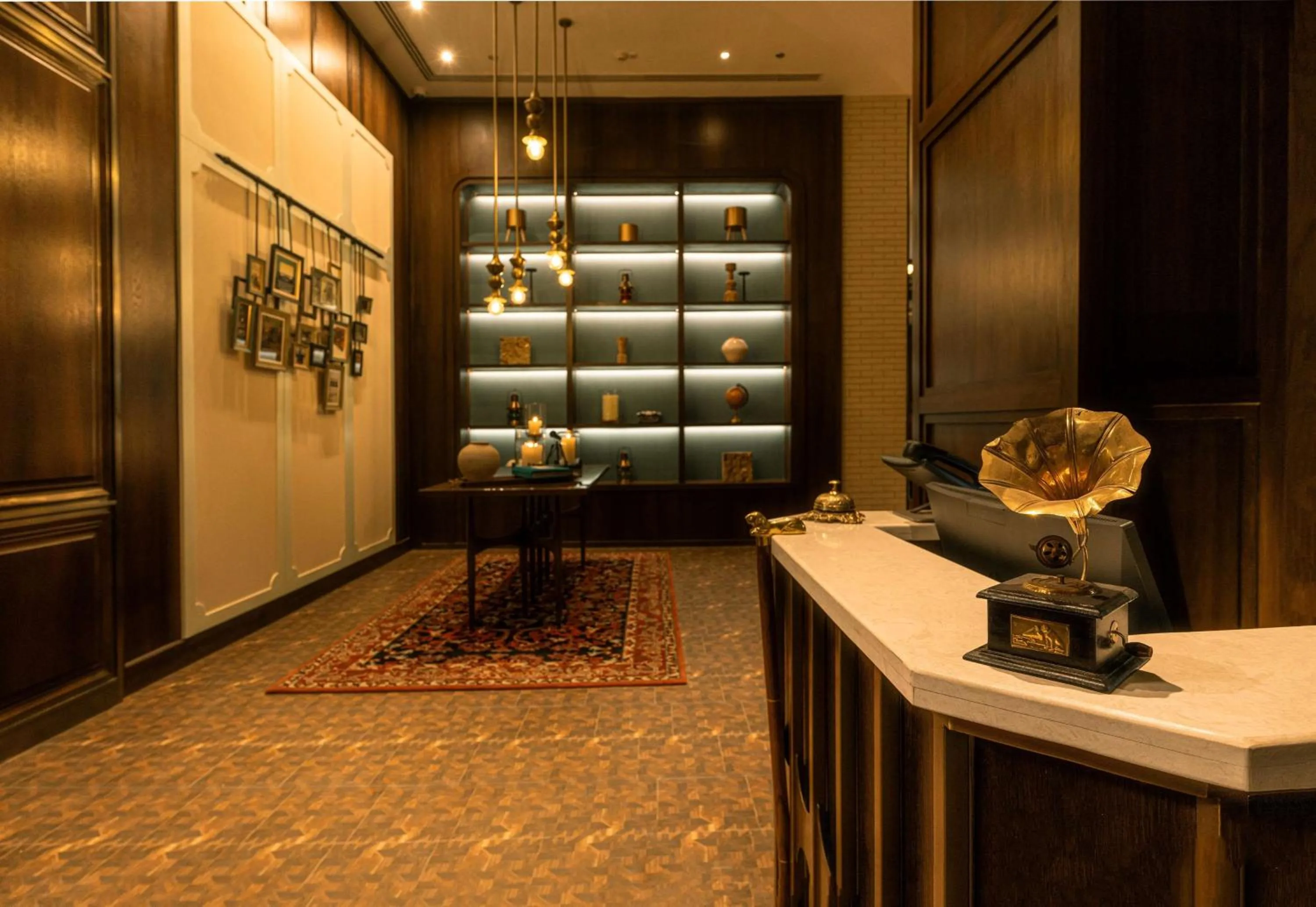 Restaurant/places to eat in Radisson Blu Hotel & Spa, Nashik