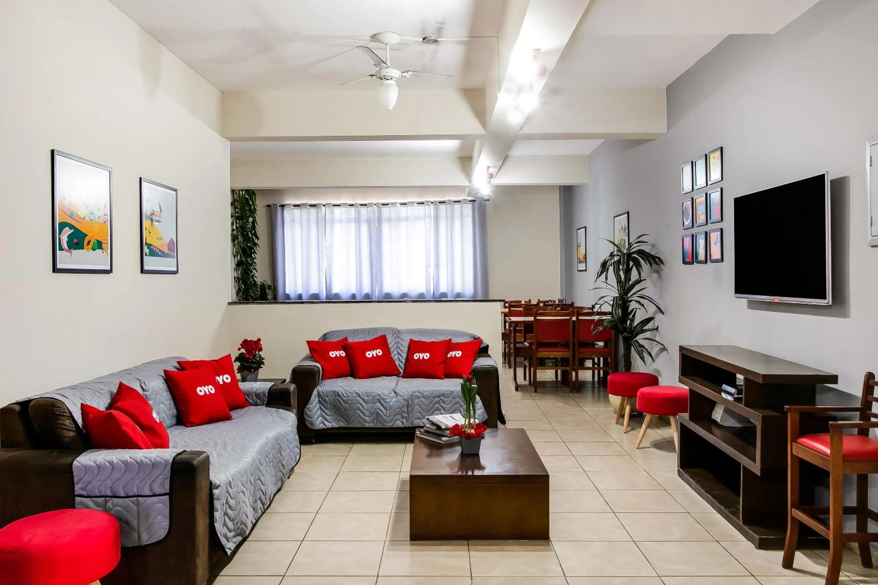 Lobby or reception in OYO Hotel Nobrega Aeroporto de Congonhas, São Paulo