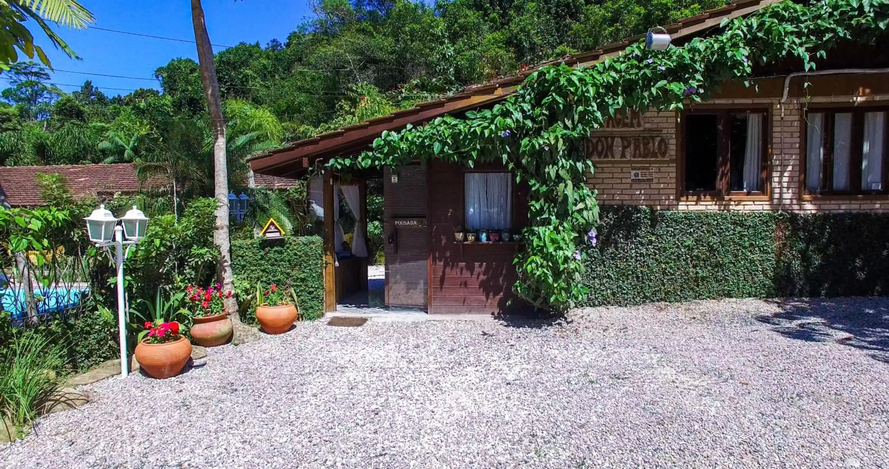 Facade/entrance in Pousada Don Pablo