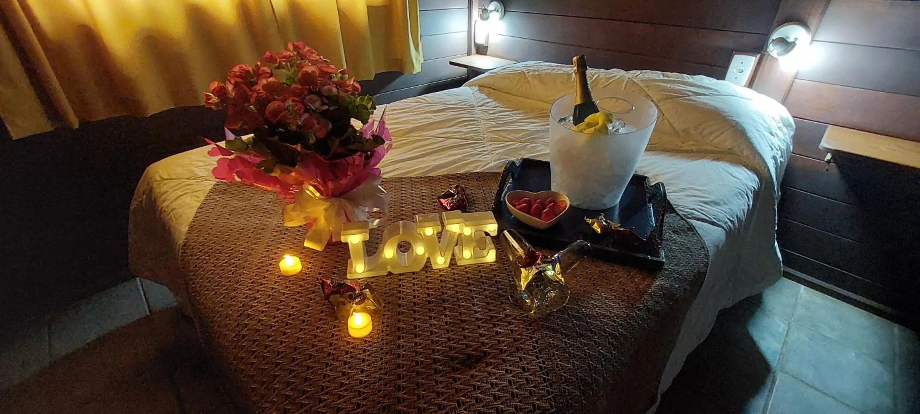 Decorative detail, Bed in Pousada Don Pablo