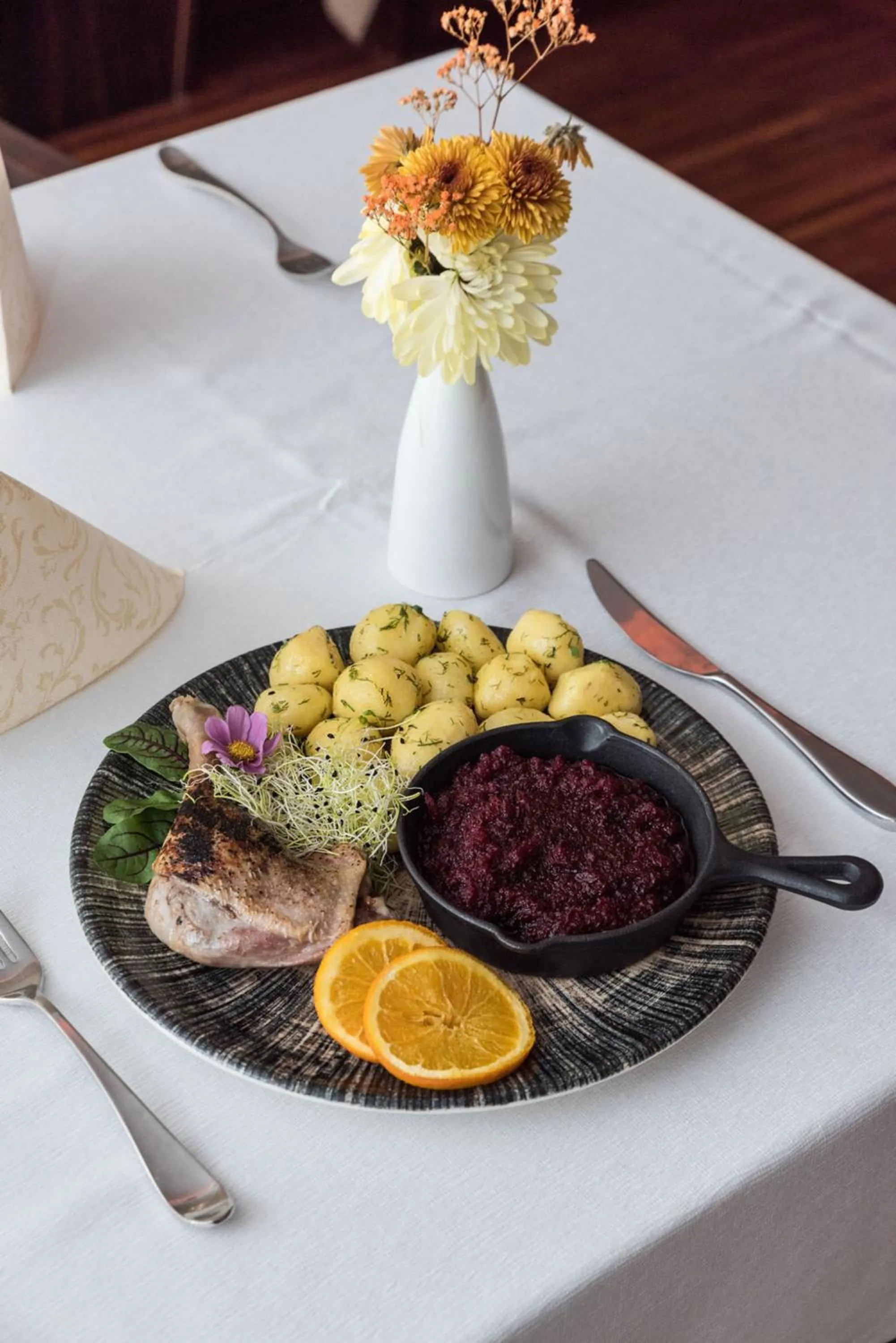 Restaurant/places to eat in Hotel Borowiecki