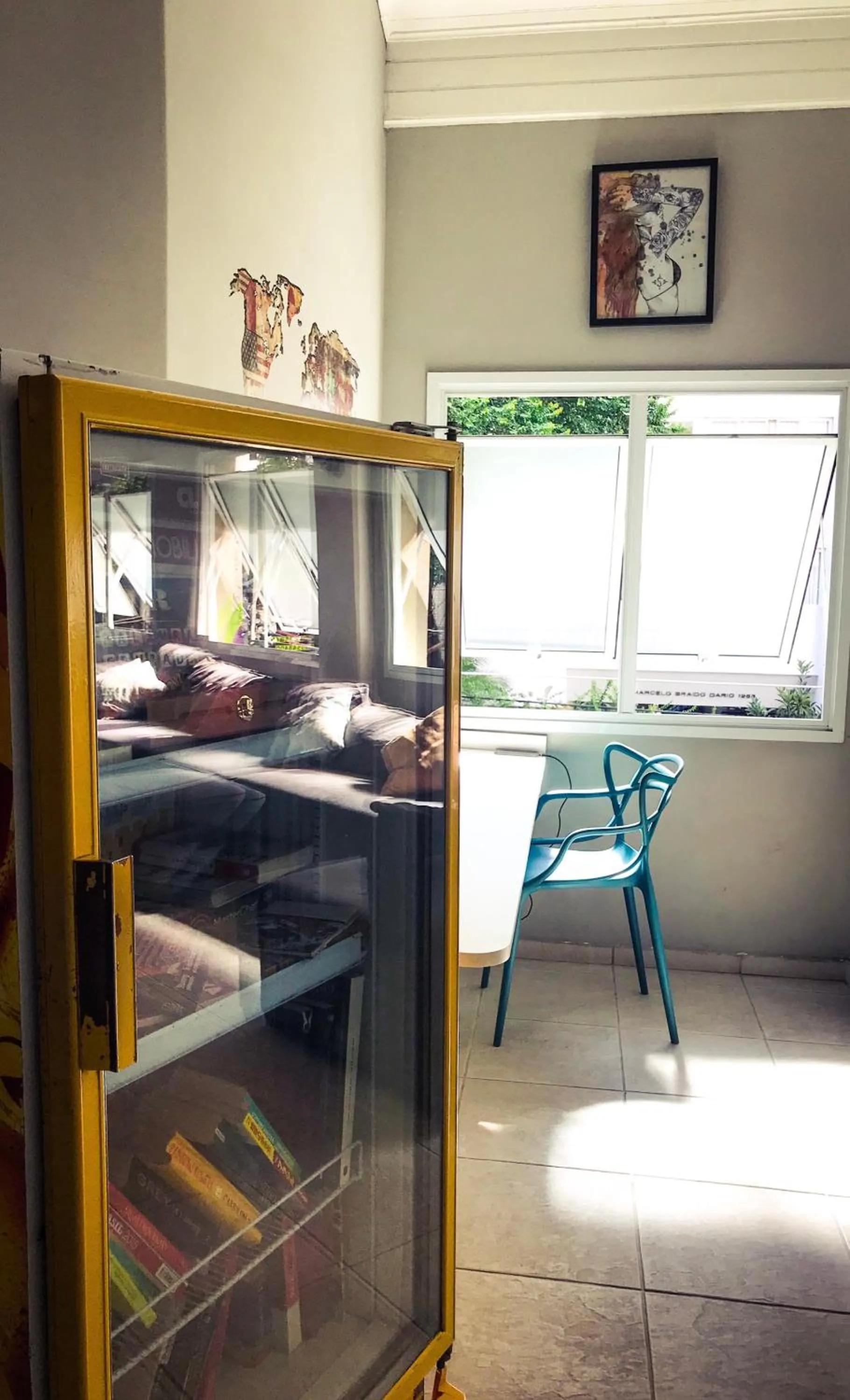 Library in Viva Hostel Design