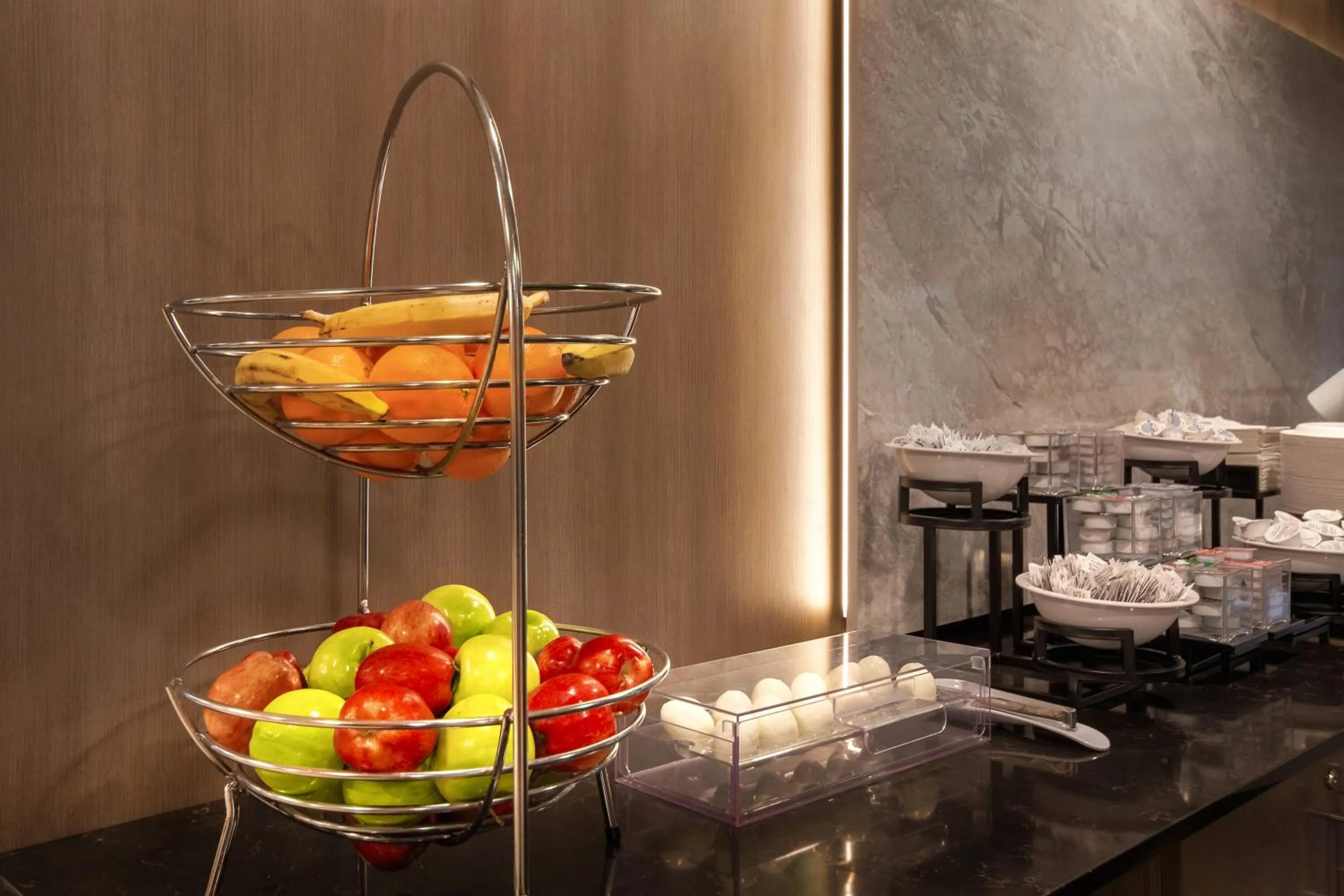 Breakfast in Best Western Plus Meadowlands