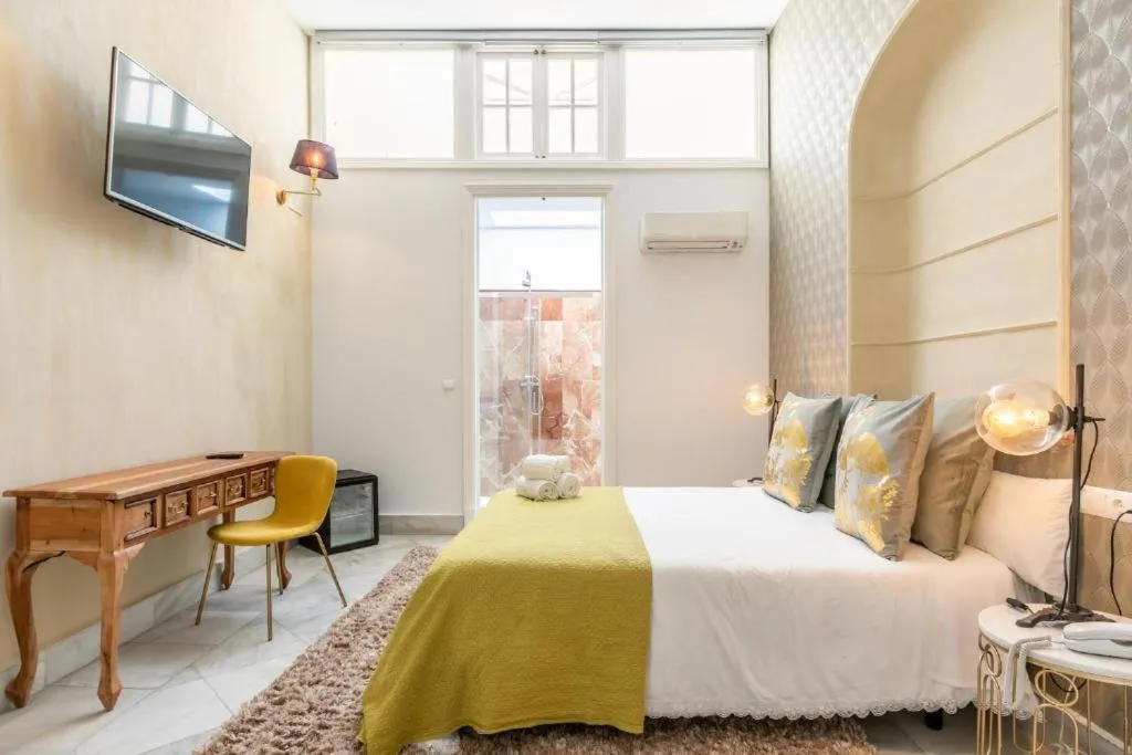 Bed in Catedral Suites Jerez