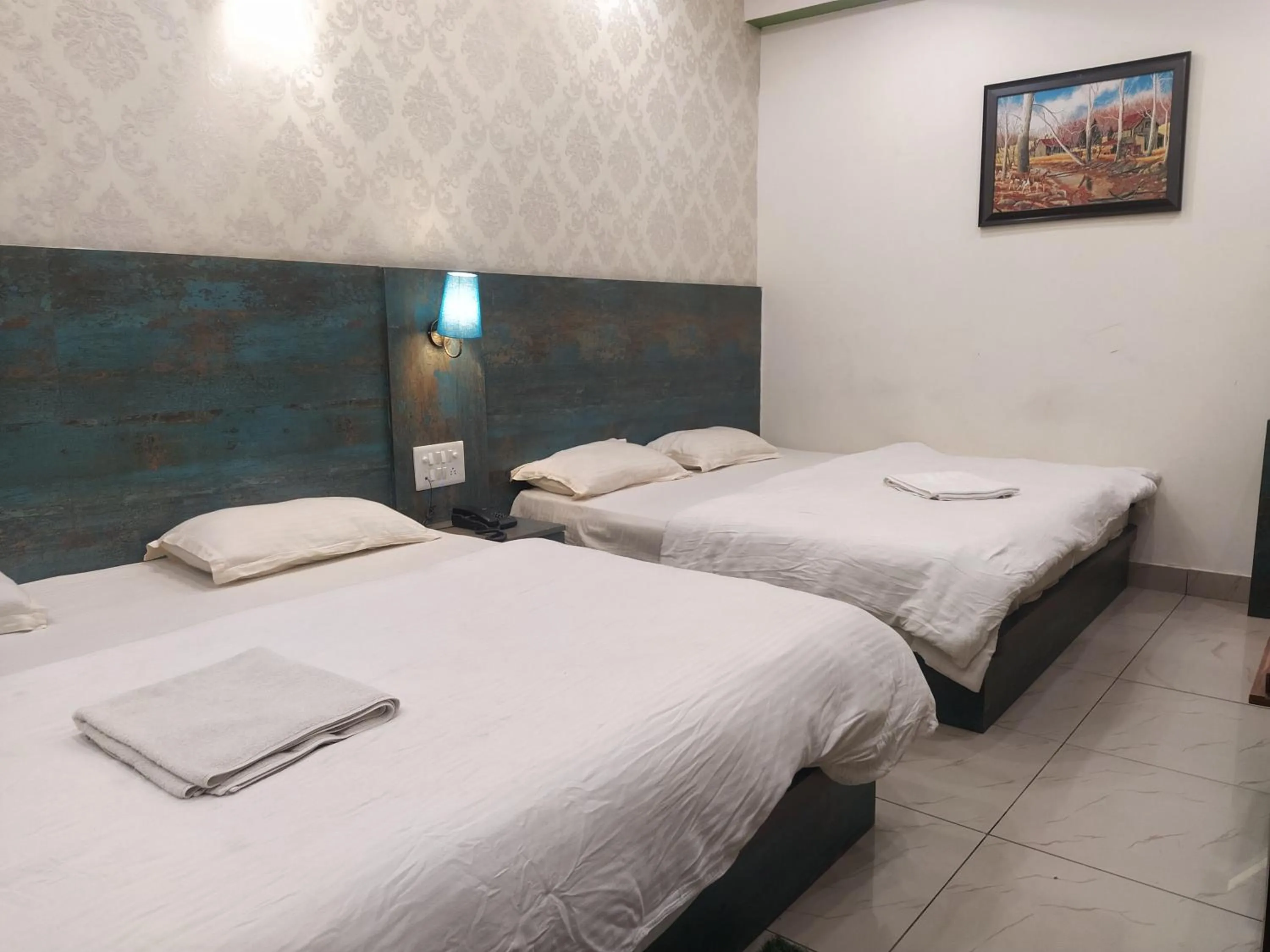 Bedroom, Bed in Hotel Geeta Residency Haridwar