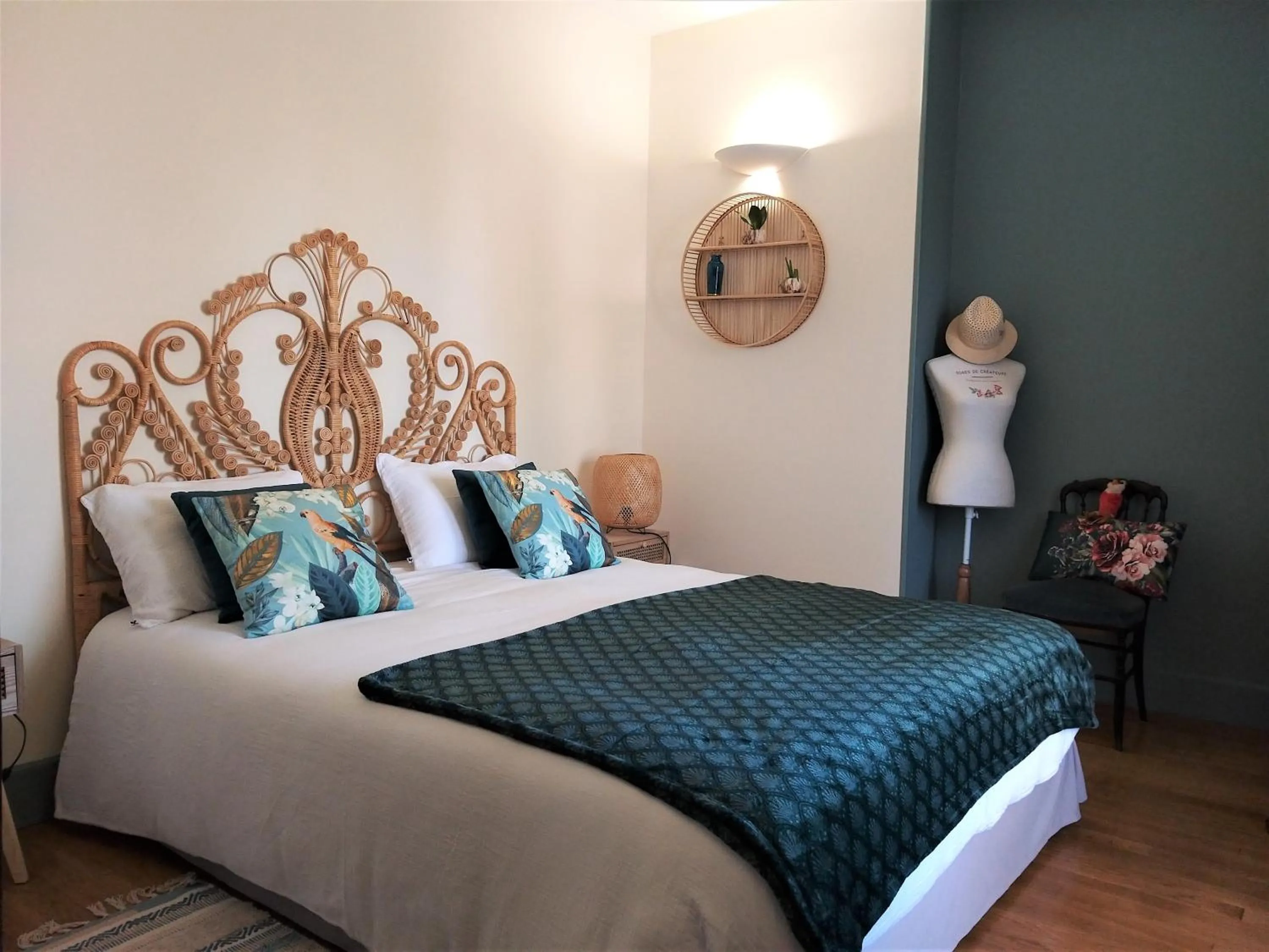 Photo of the whole room, Bed in Chambre d'hôtes "Au bord de Loire"