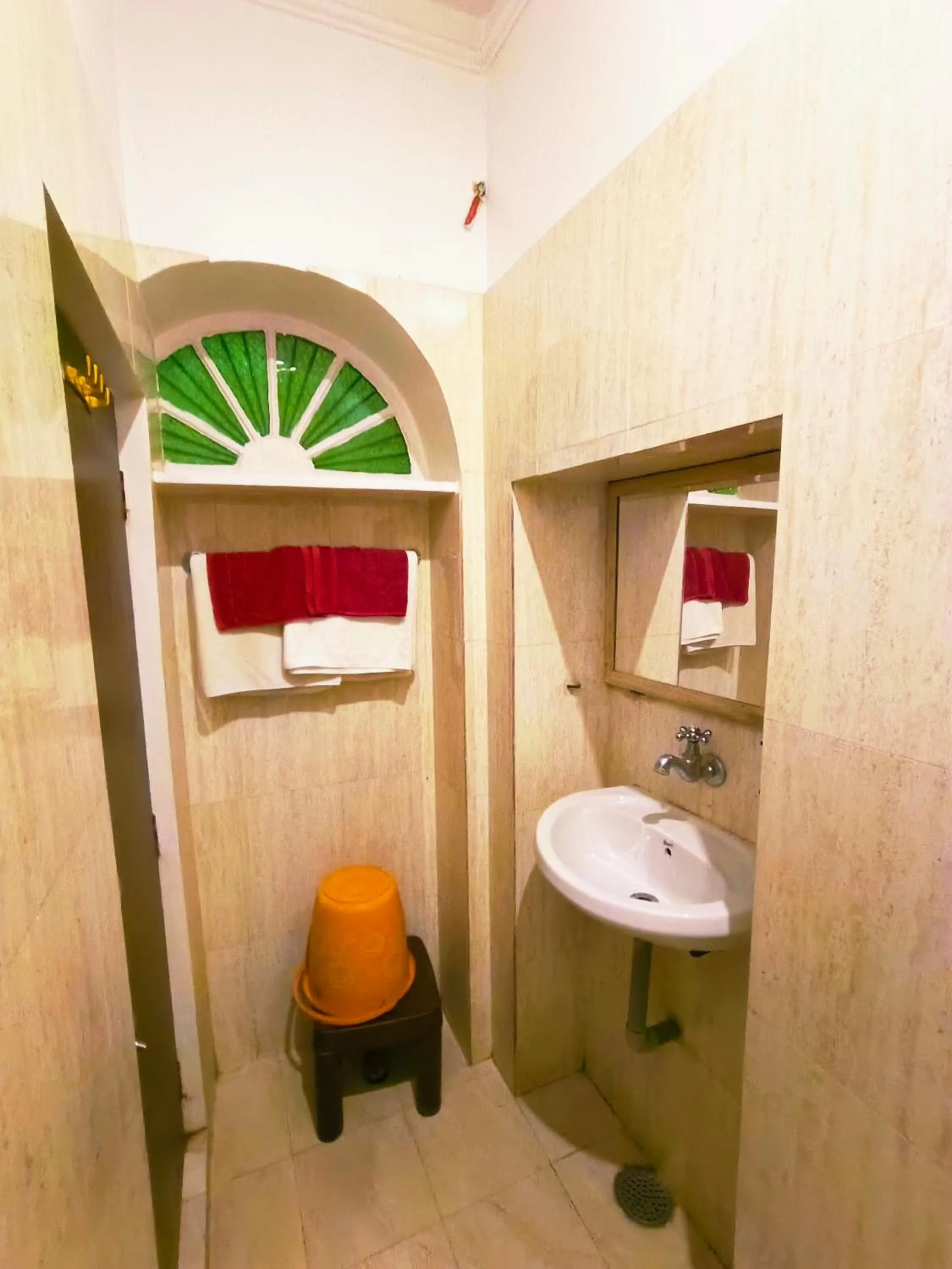 Toilet in Baba Guest House