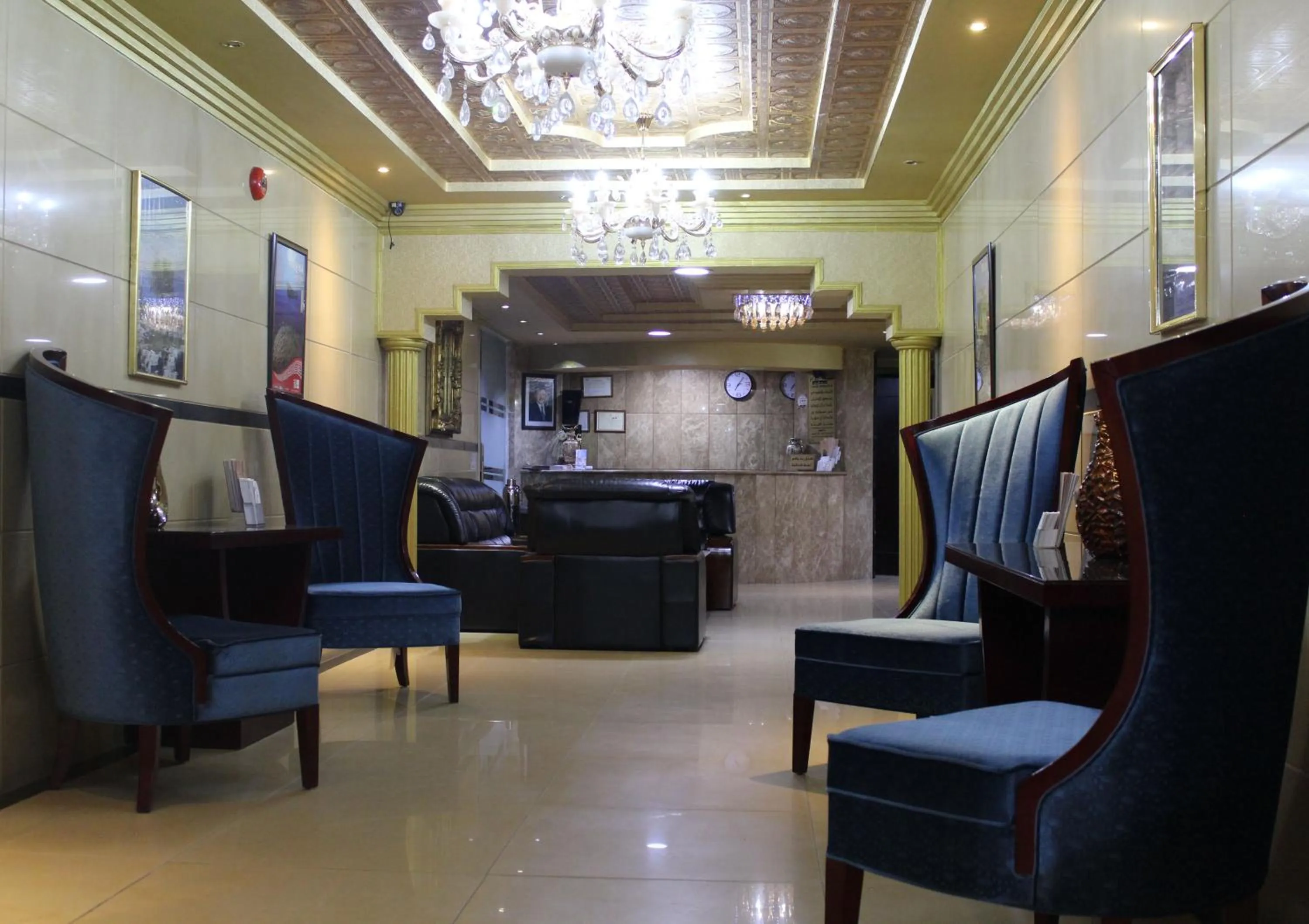 Facade/entrance in Rana Palace