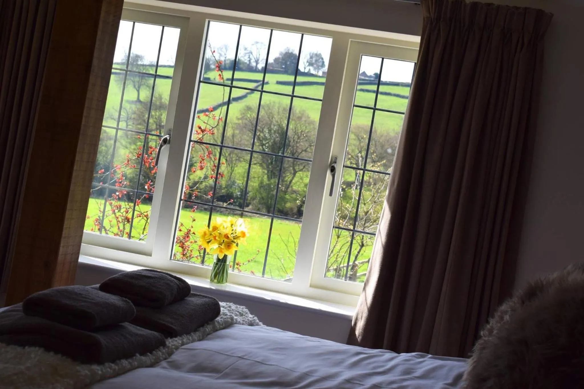 Garden, Bed in The White Hart Inn