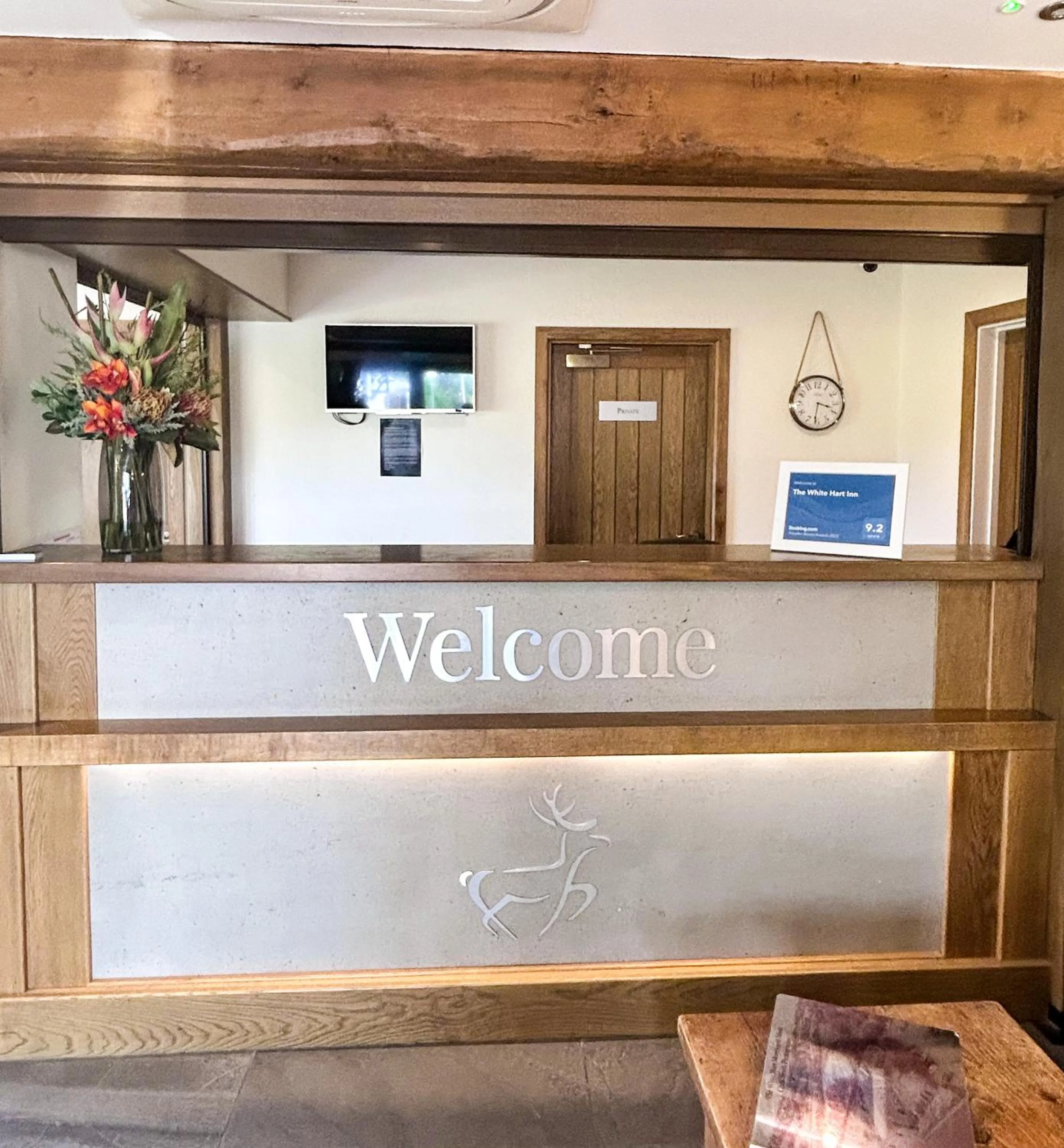 Lobby or reception in The White Hart Inn