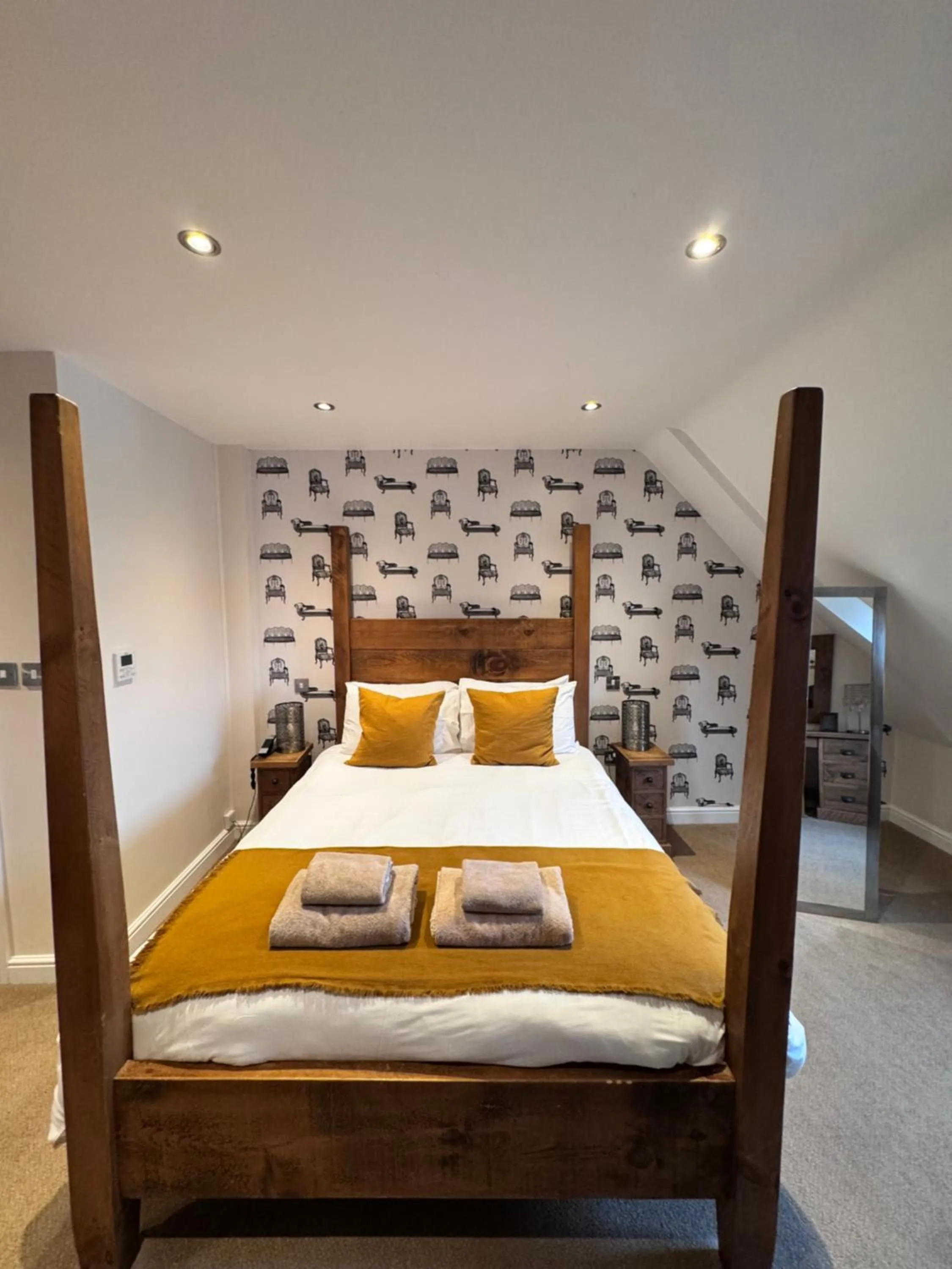 Bed in The White Hart Inn
