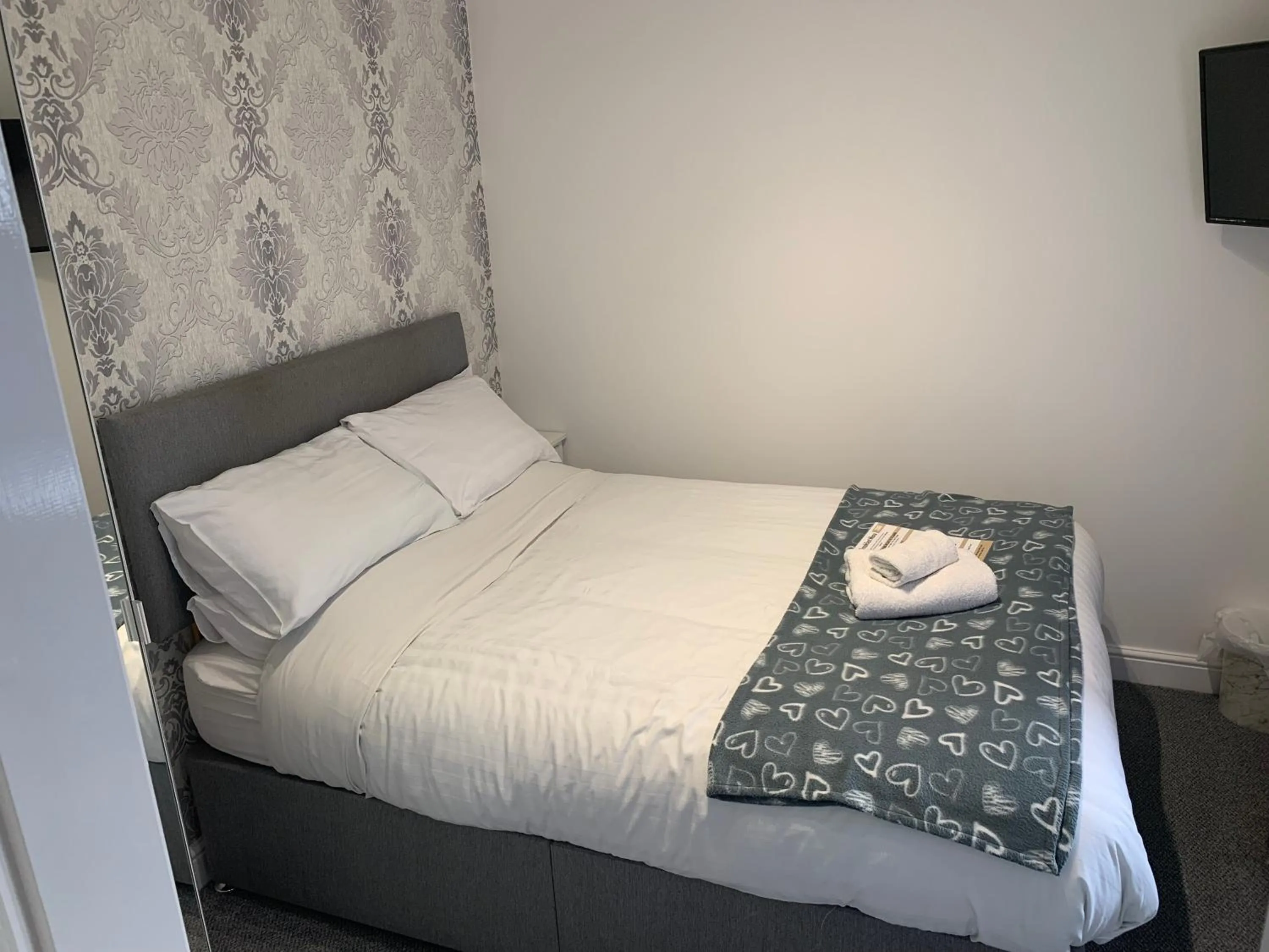 Bed in Number 34 Bed and Breakfast York