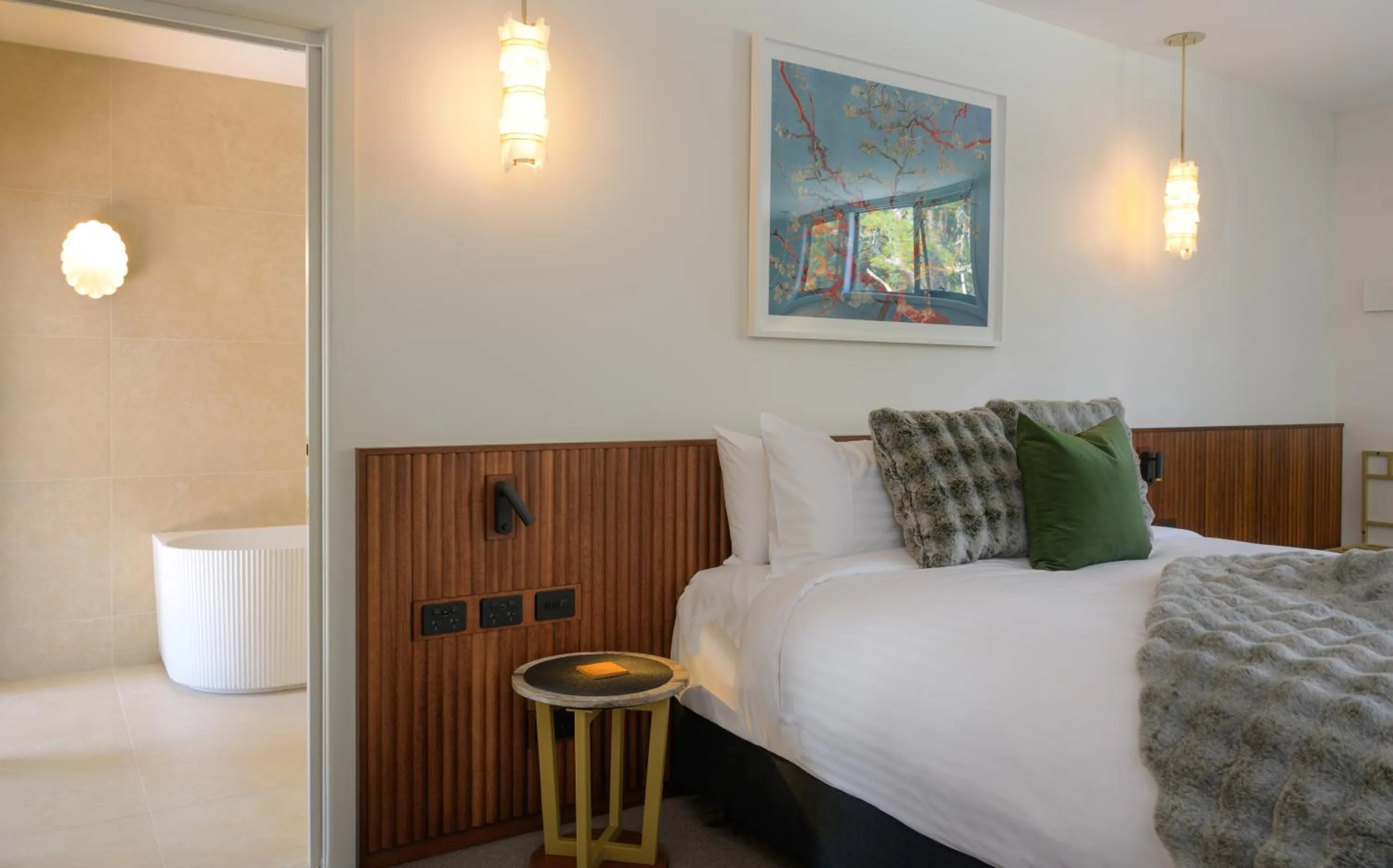 Bed in Risby Cove Boutique Hotel