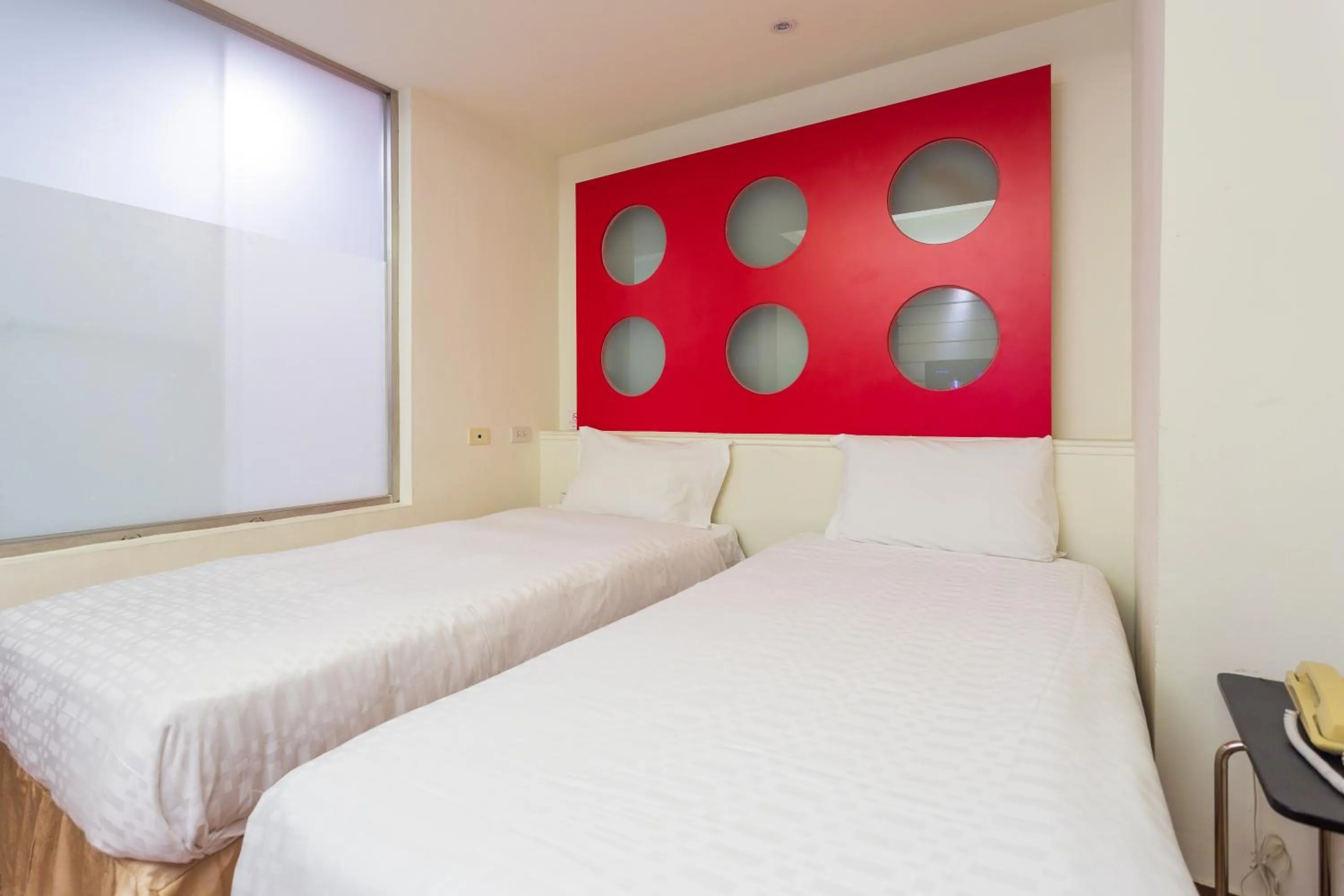 Photo of the whole room, Bed in Newrise Hotel