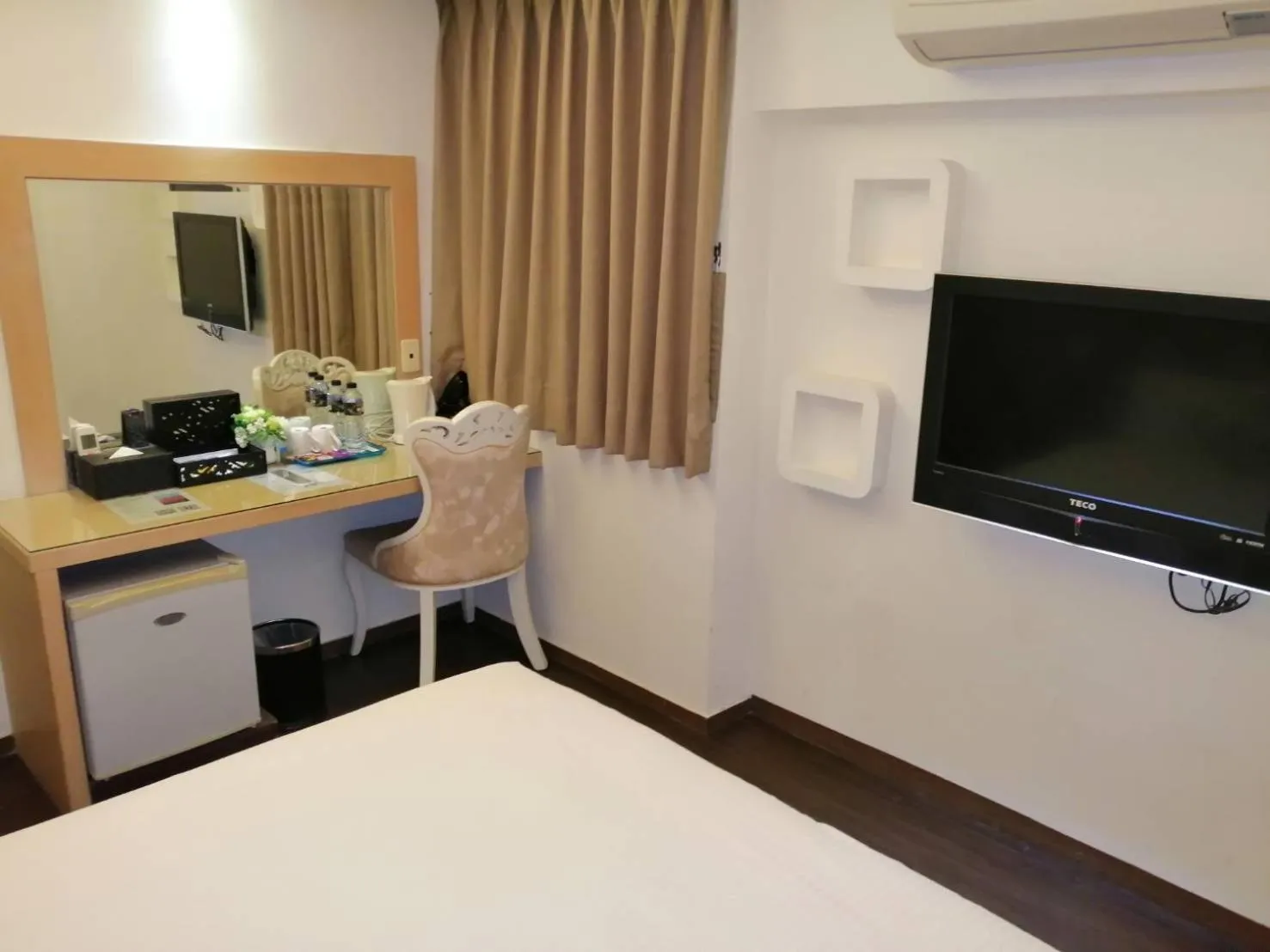 Photo of the whole room, Bed in Newrise Hotel