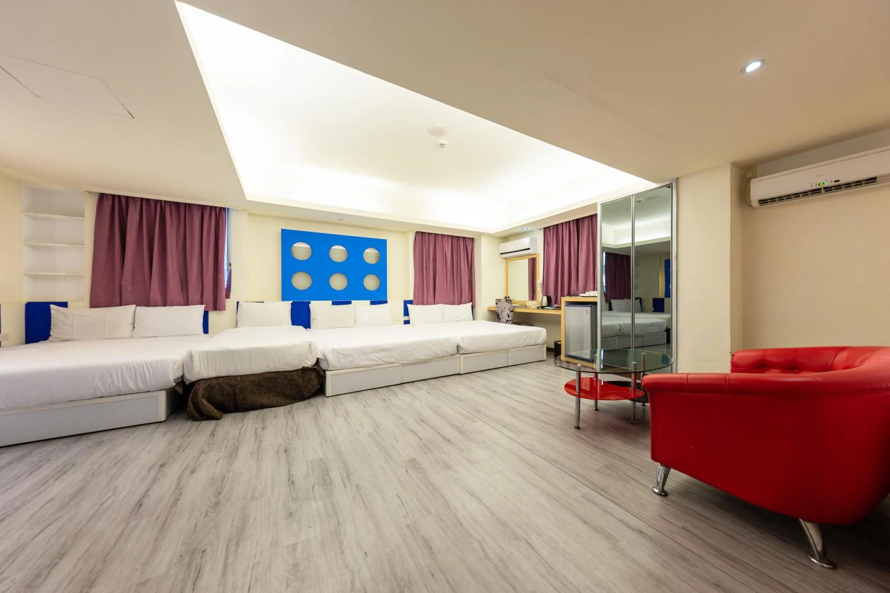 Bed in Newrise Hotel