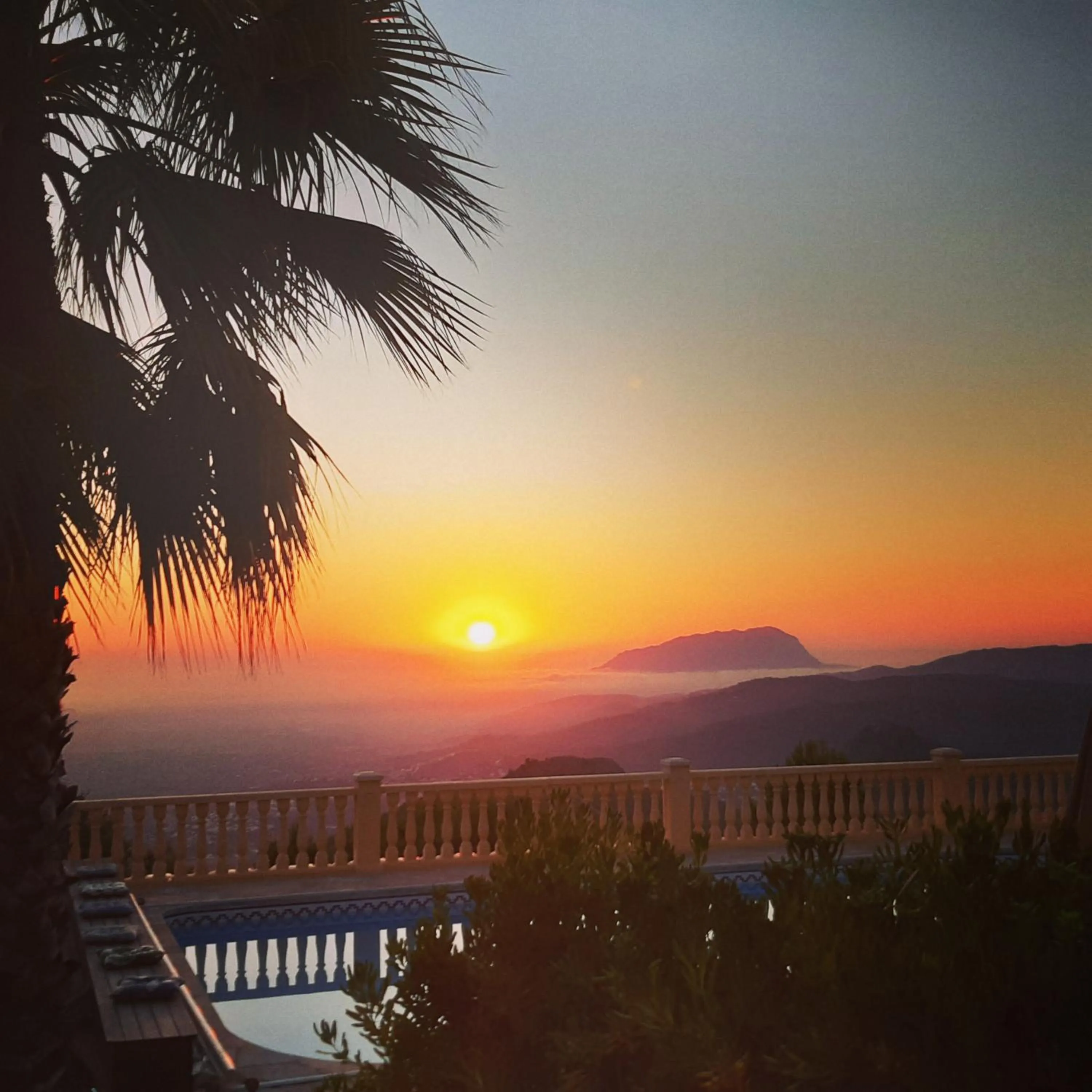 Sunrise in Casa Lennisa