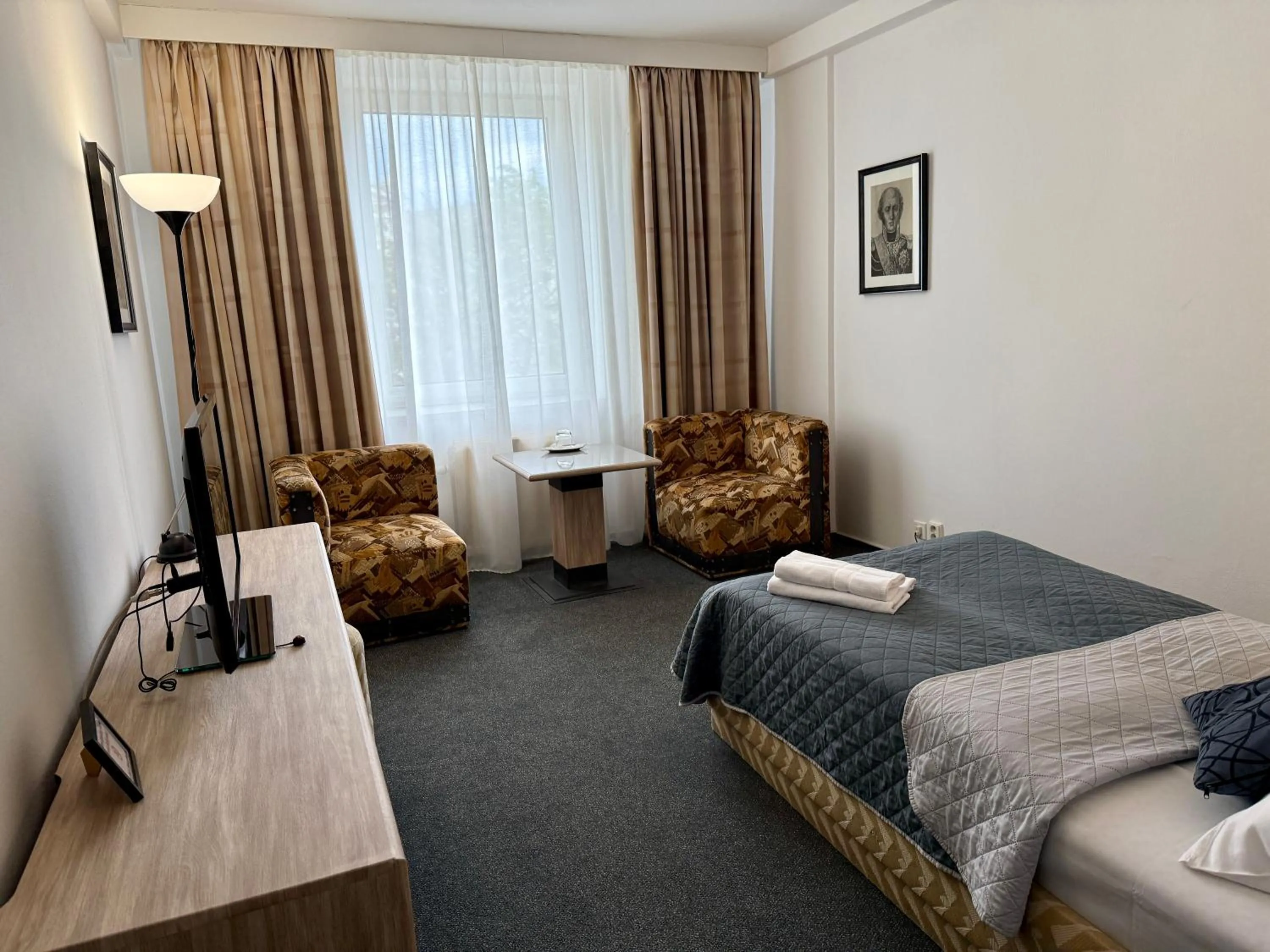 Property building, Bed in A-Austerlitz Hotel