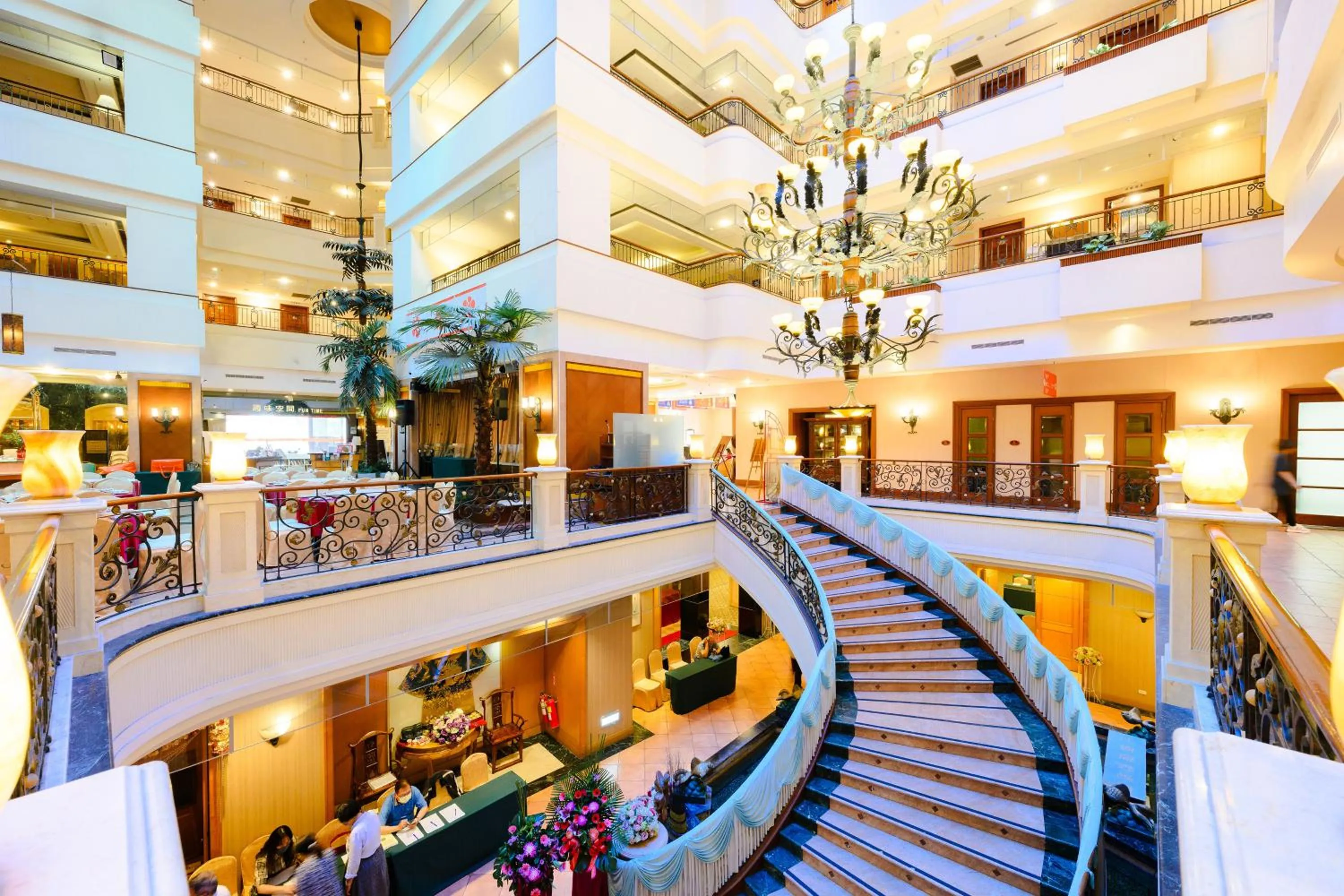 On site in Wei-Yat Grand Hotel