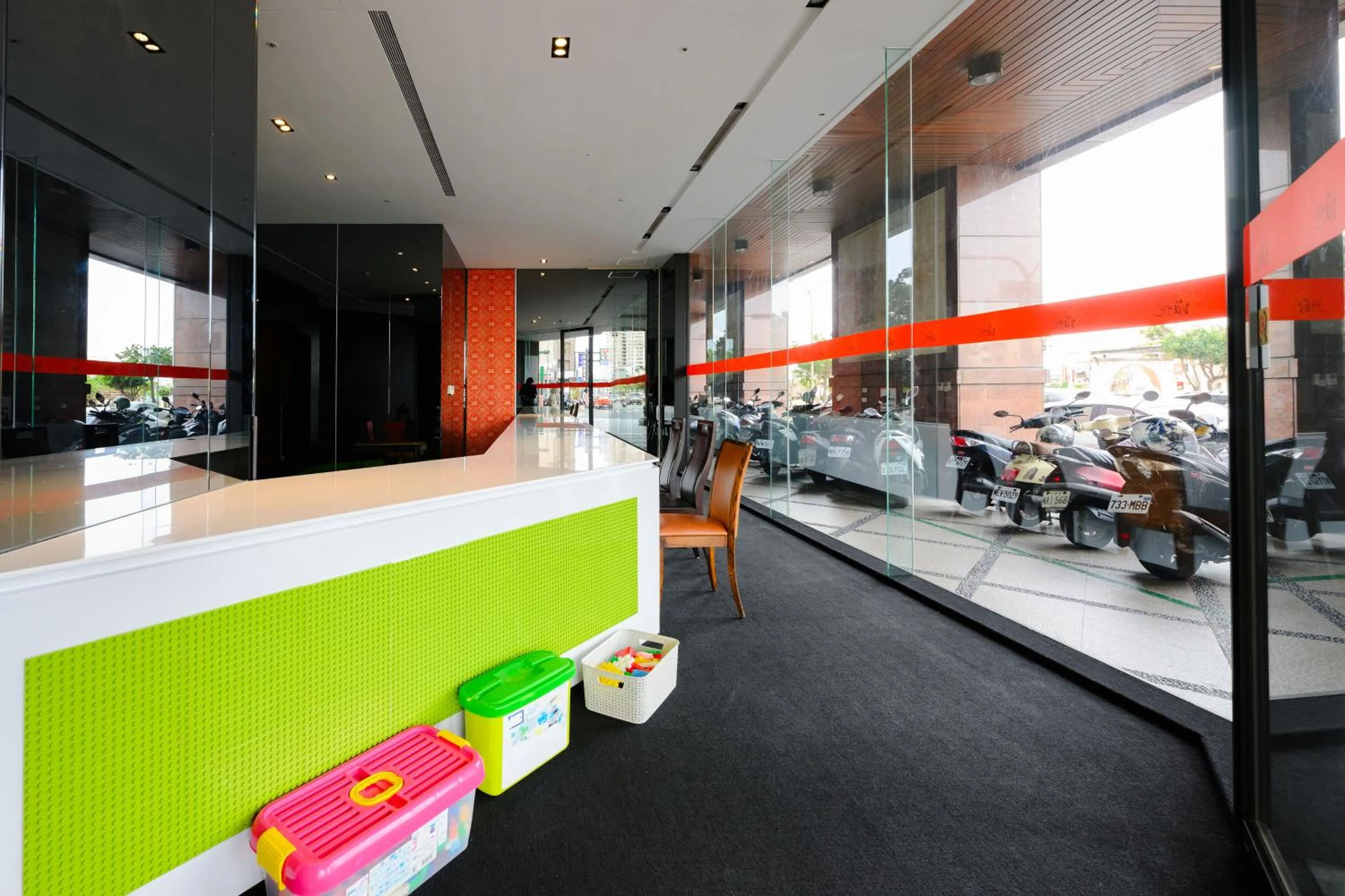 Children play ground in Wei-Yat Grand Hotel