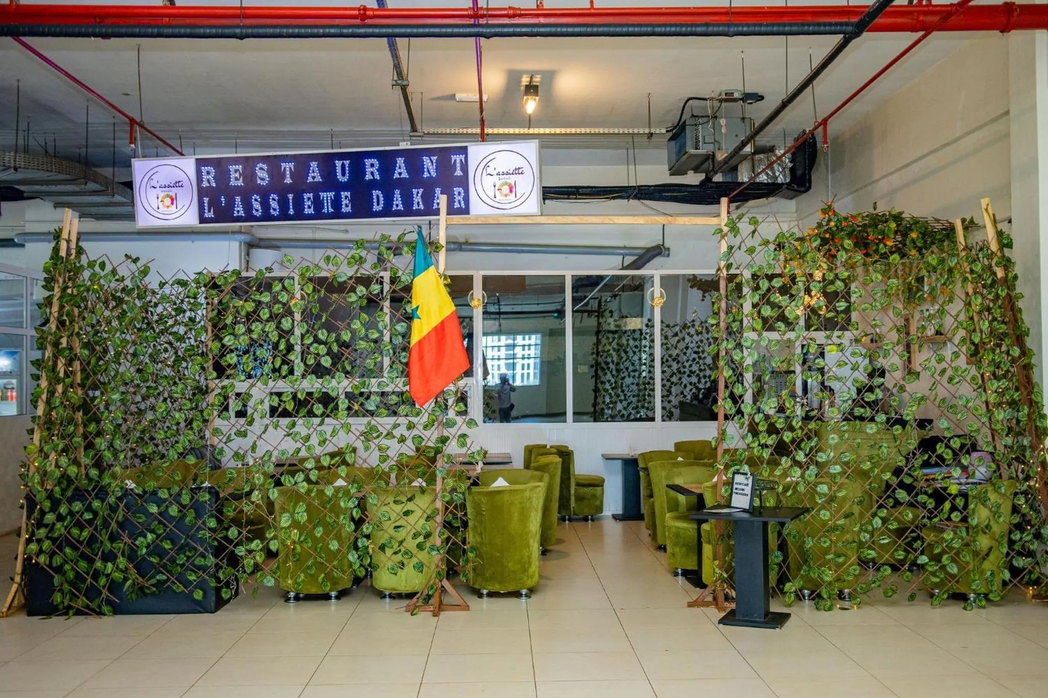 Restaurant/places to eat in Niamey Mall & Residence
