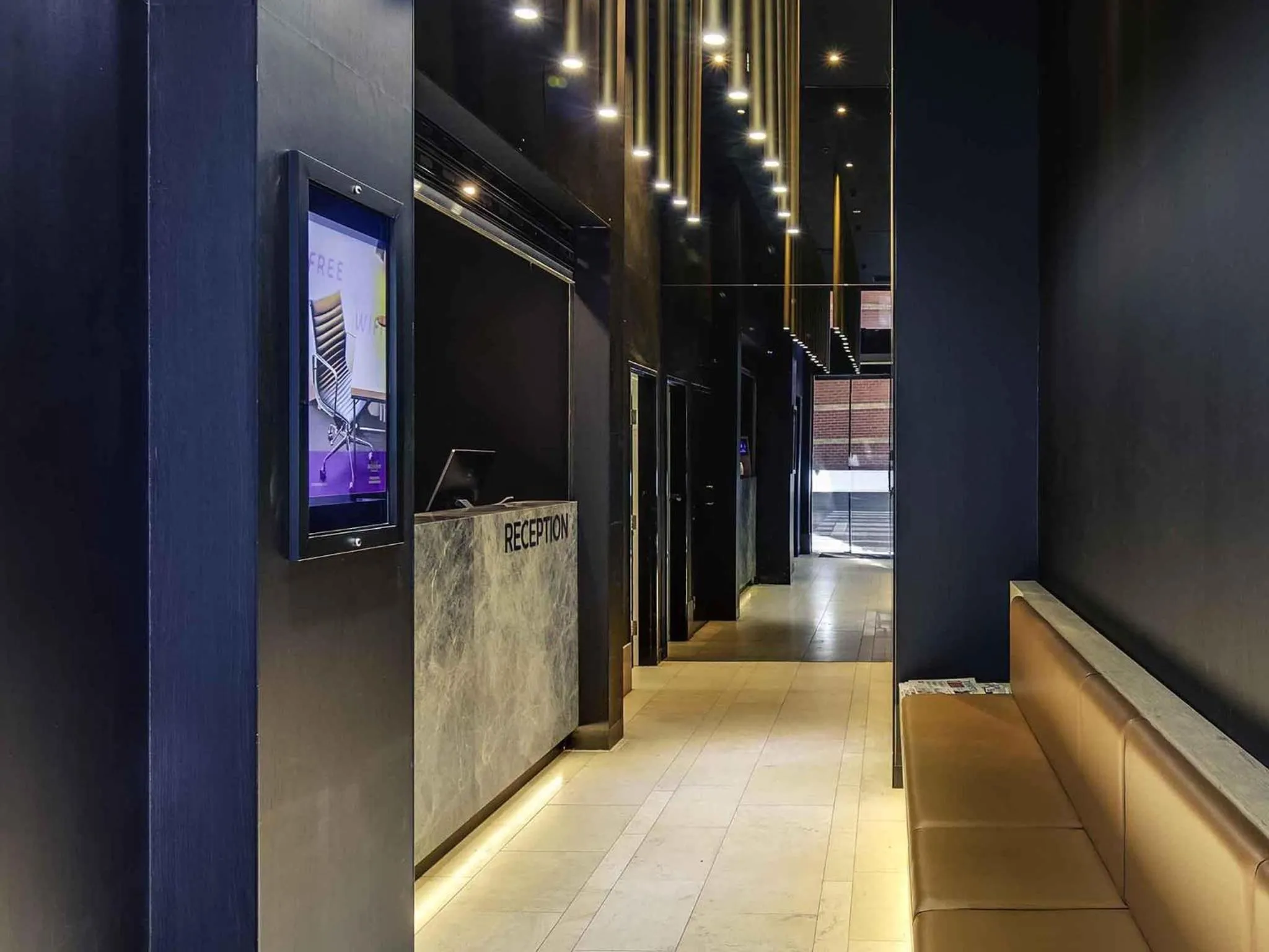 Property building in Mercure Melbourne Therry Street