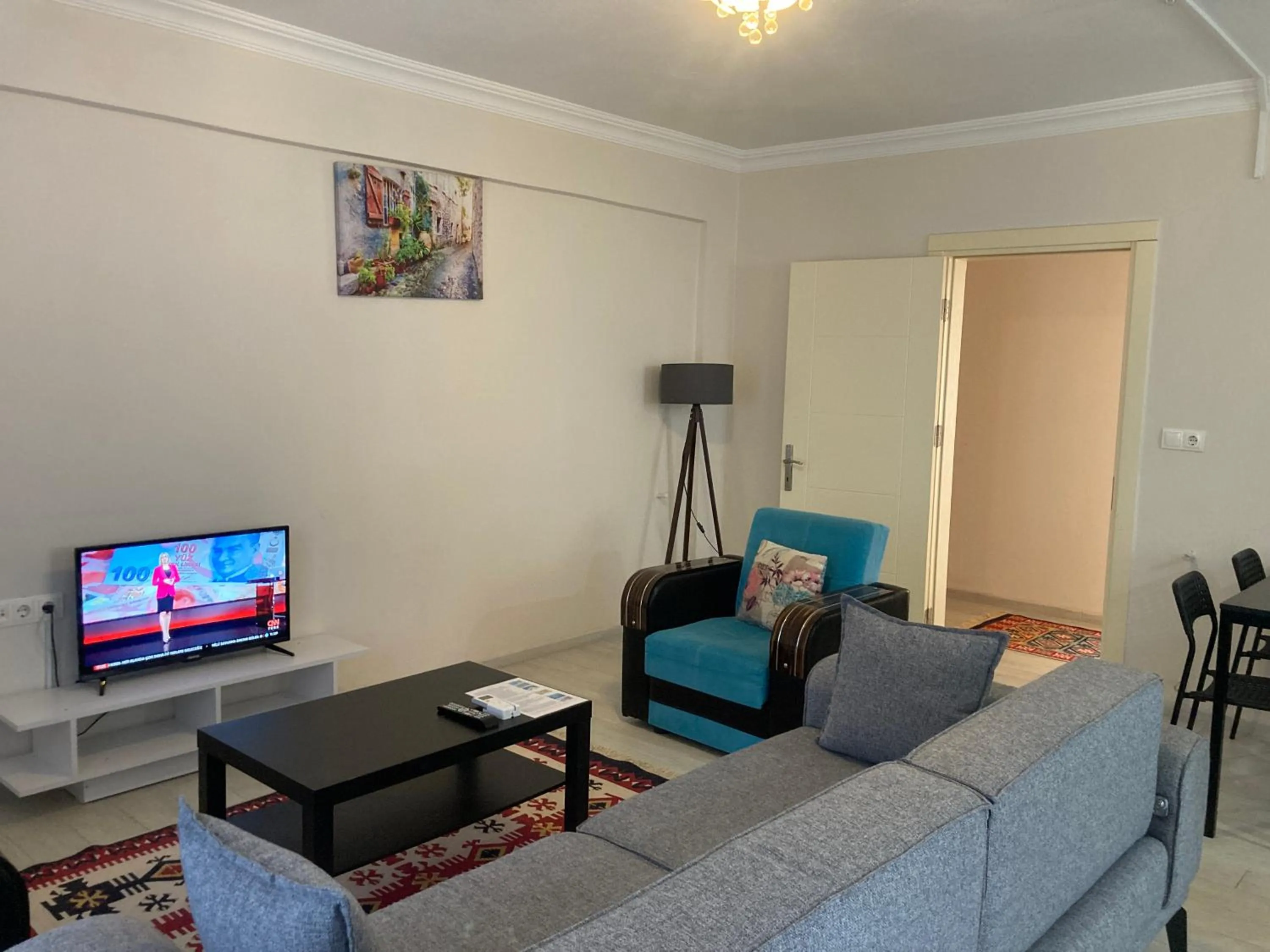 TV and multimedia in Dalaman Pansiyon & Family rooms