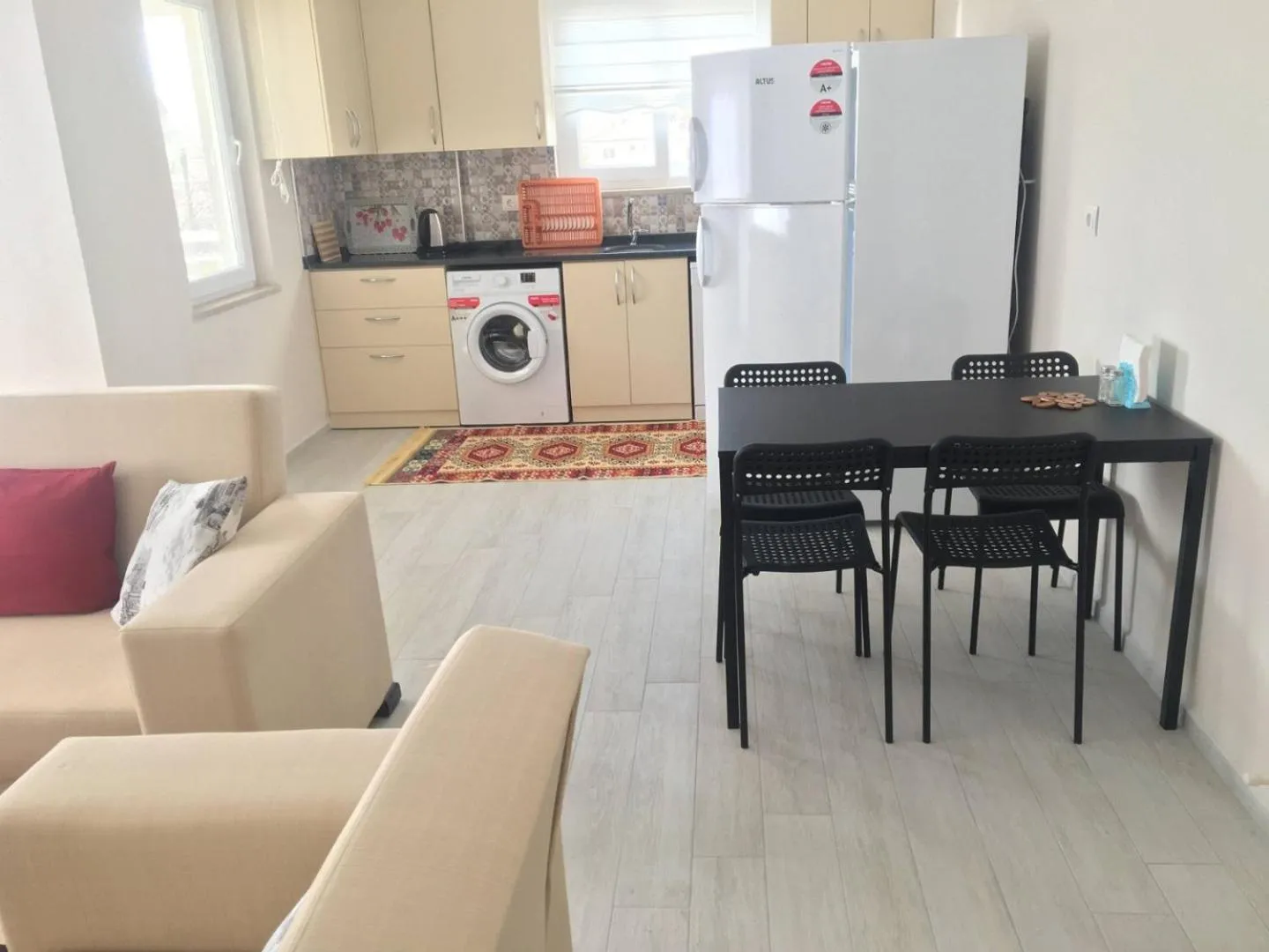 Kitchen or kitchenette in Dalaman Pansiyon & Family rooms