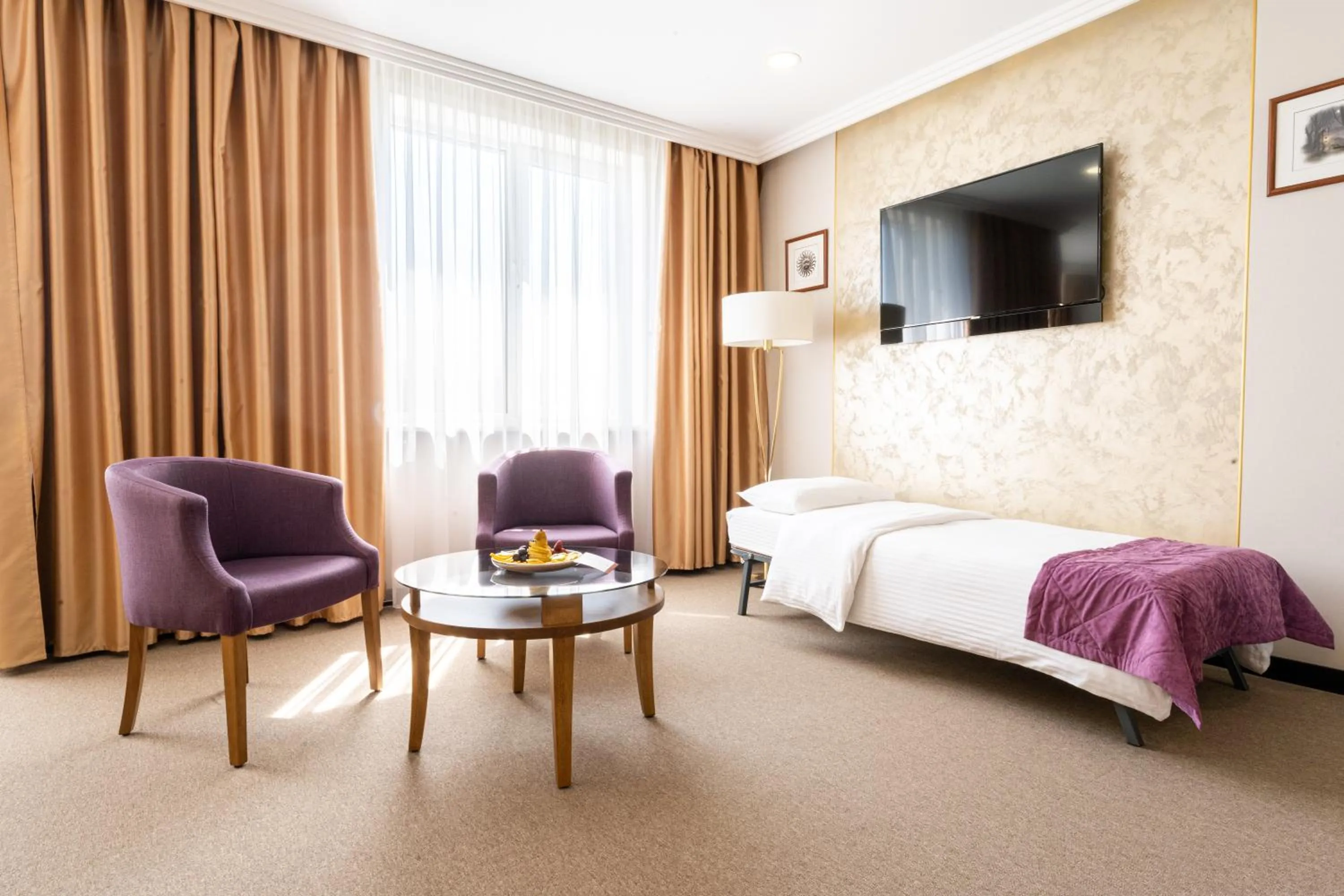 Bed in Reikartz Sky Almaty