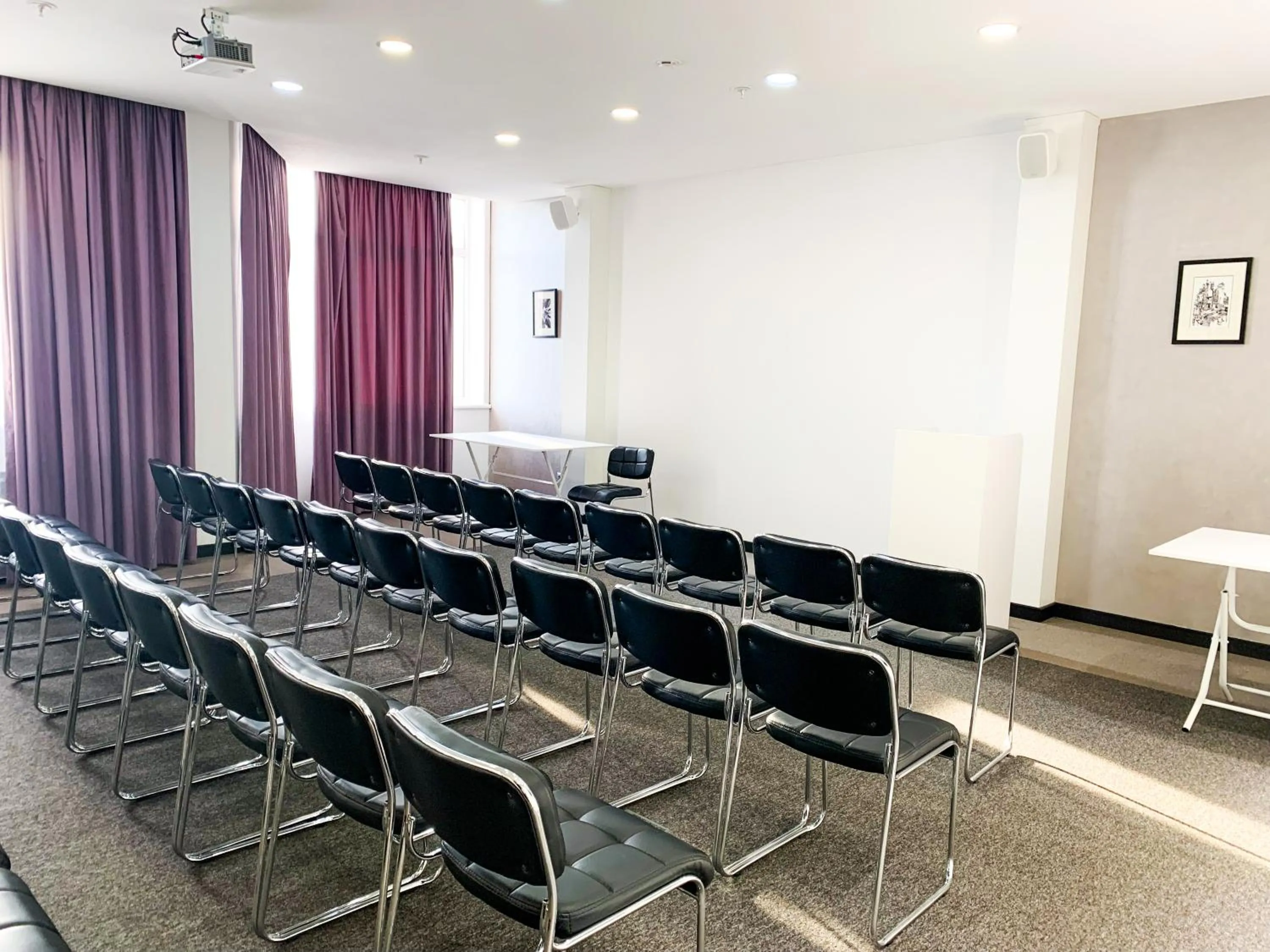 Business facilities in Reikartz Sky Almaty