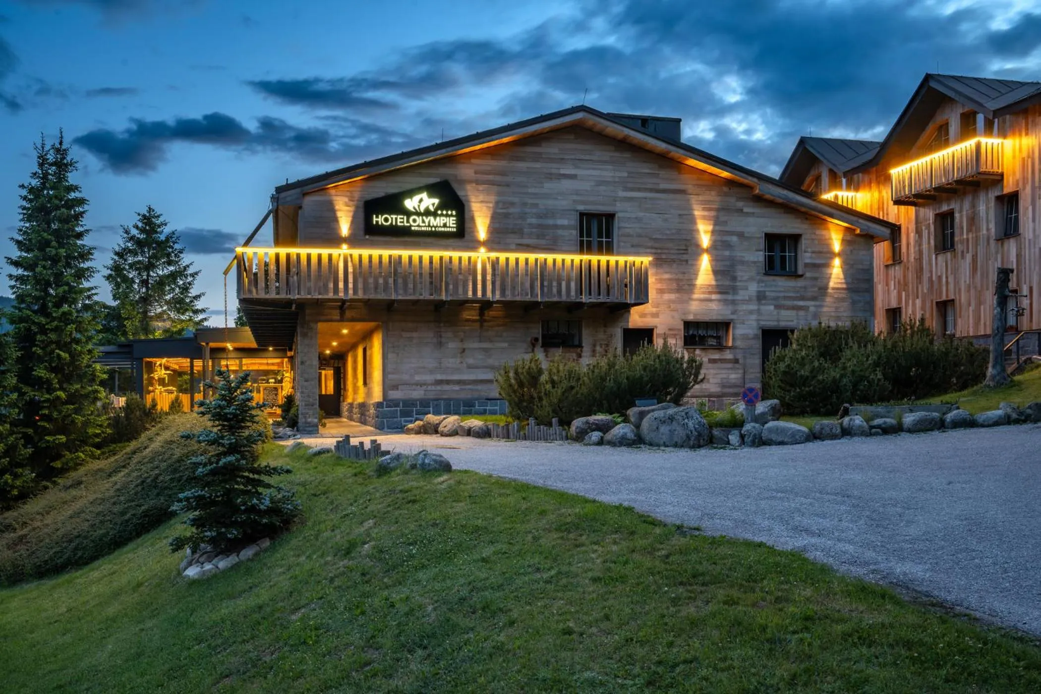 Property building in Hotel Olympie