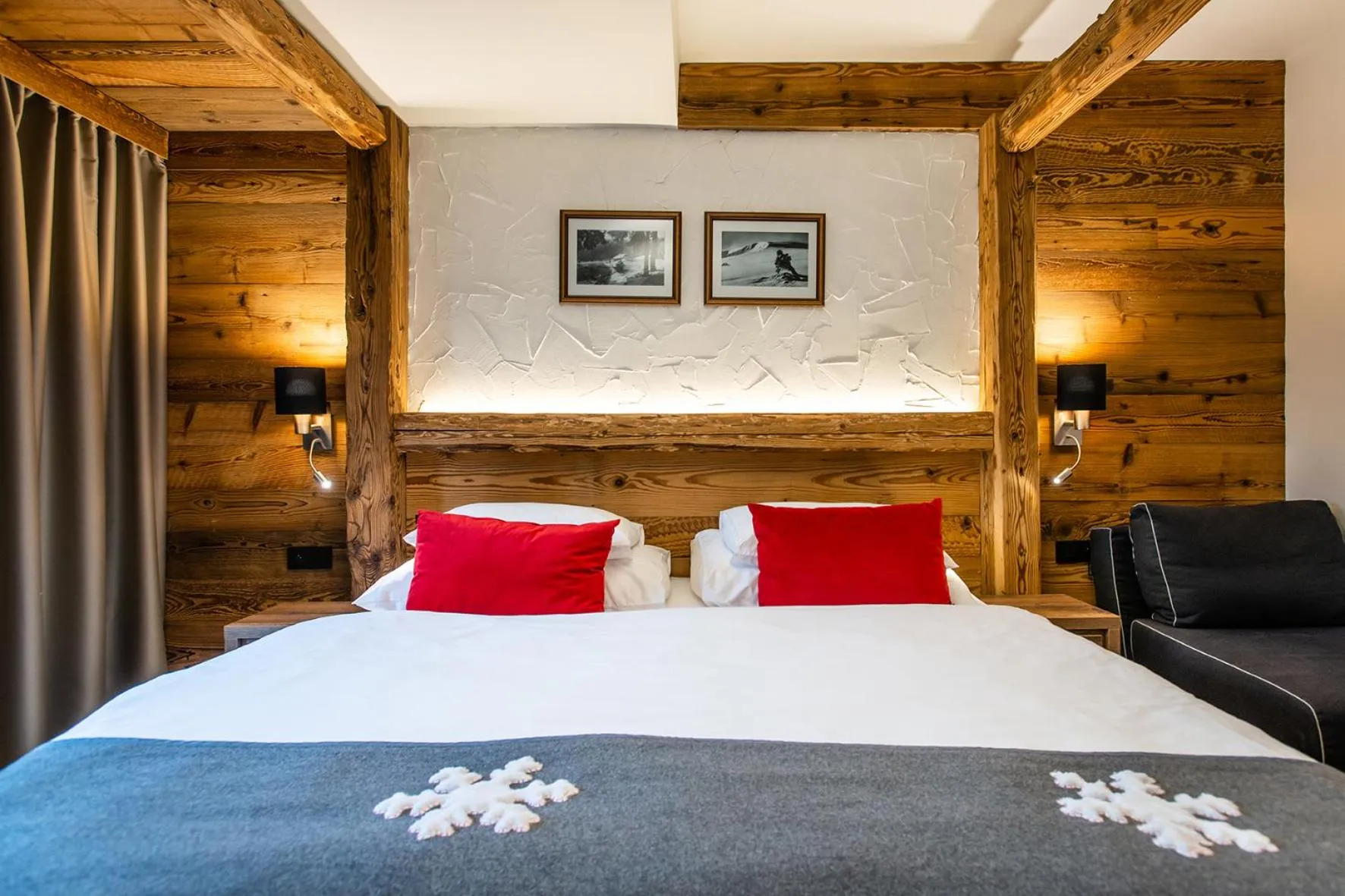 Bed in Hotel Olympie