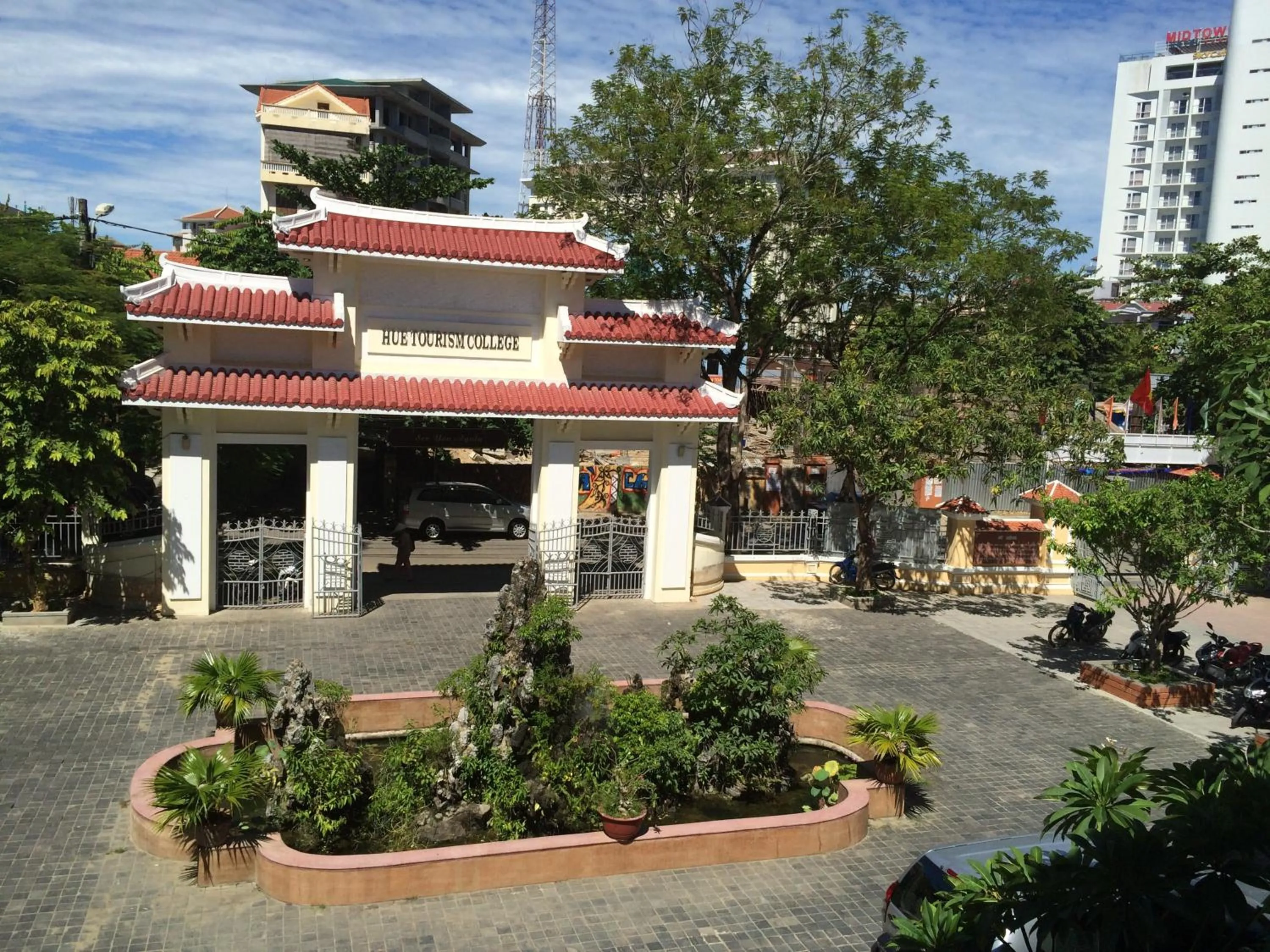 Facade/entrance in Villa Hue Hotel