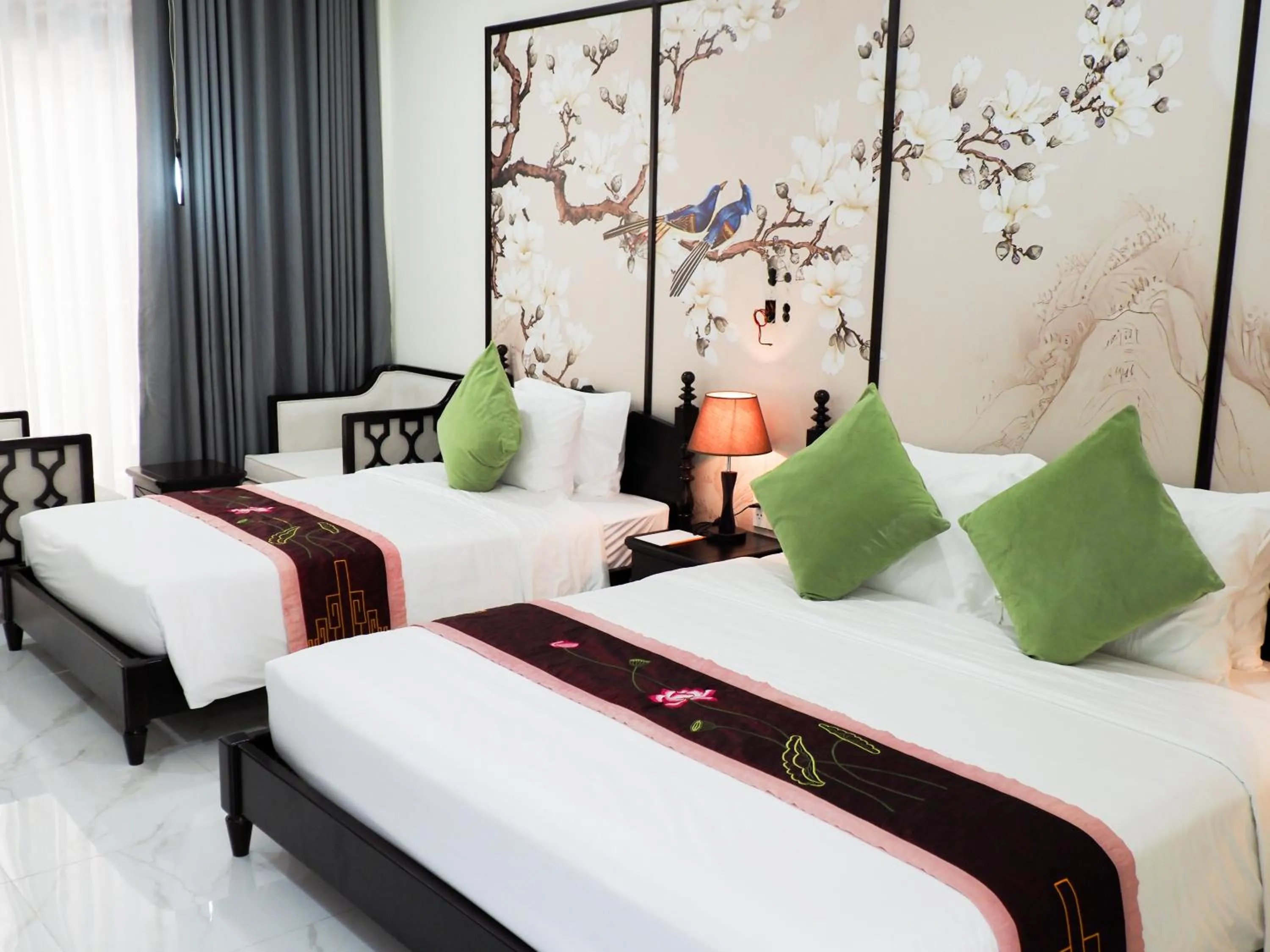 Bed in Villa Hue Hotel