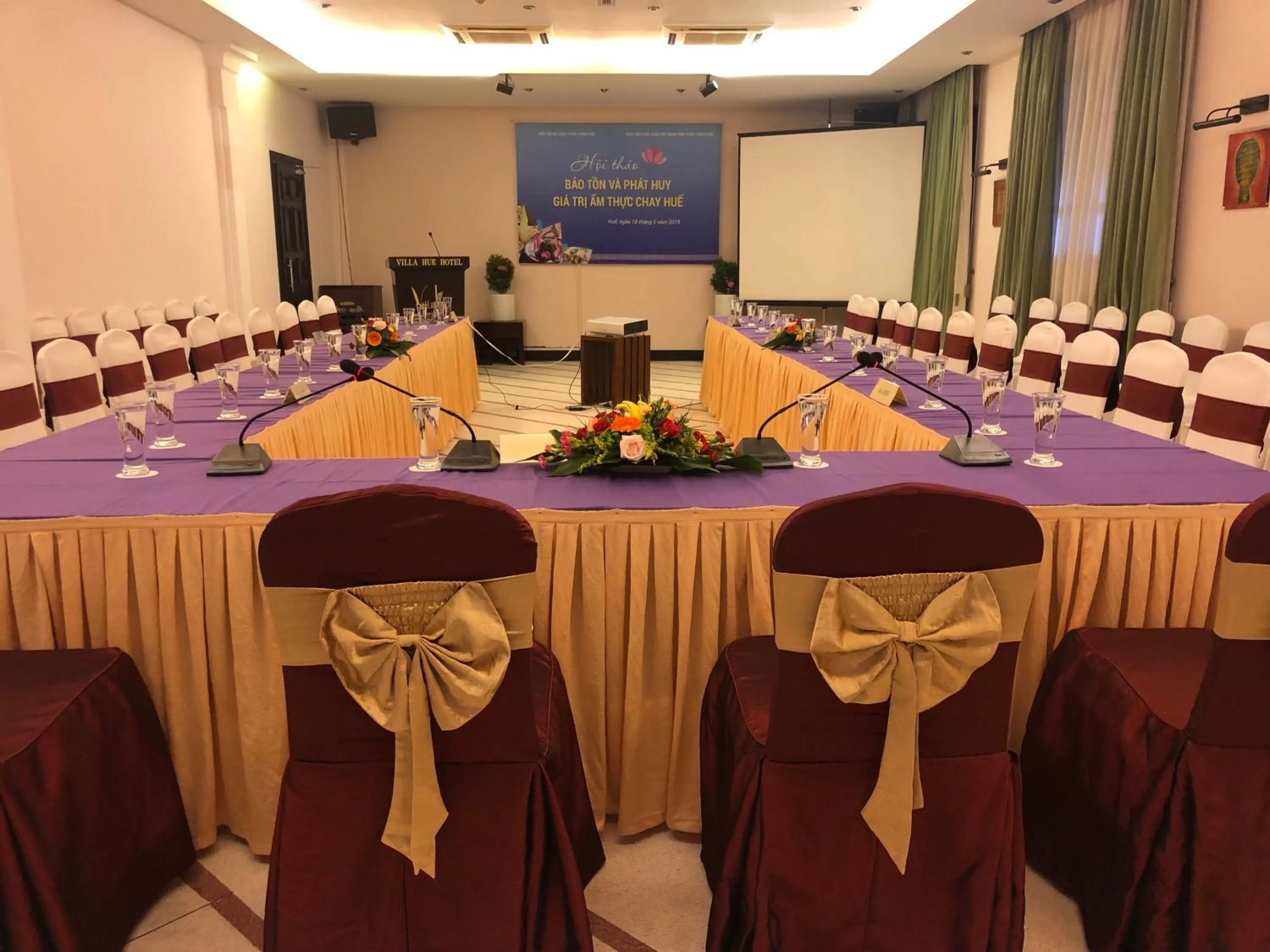 Meeting/conference room in Villa Hue Hotel