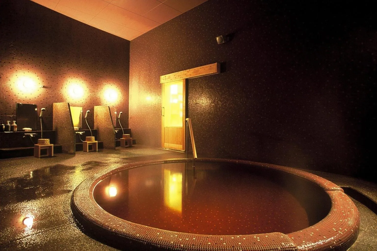 Hot Spring Bath in Sanyoan