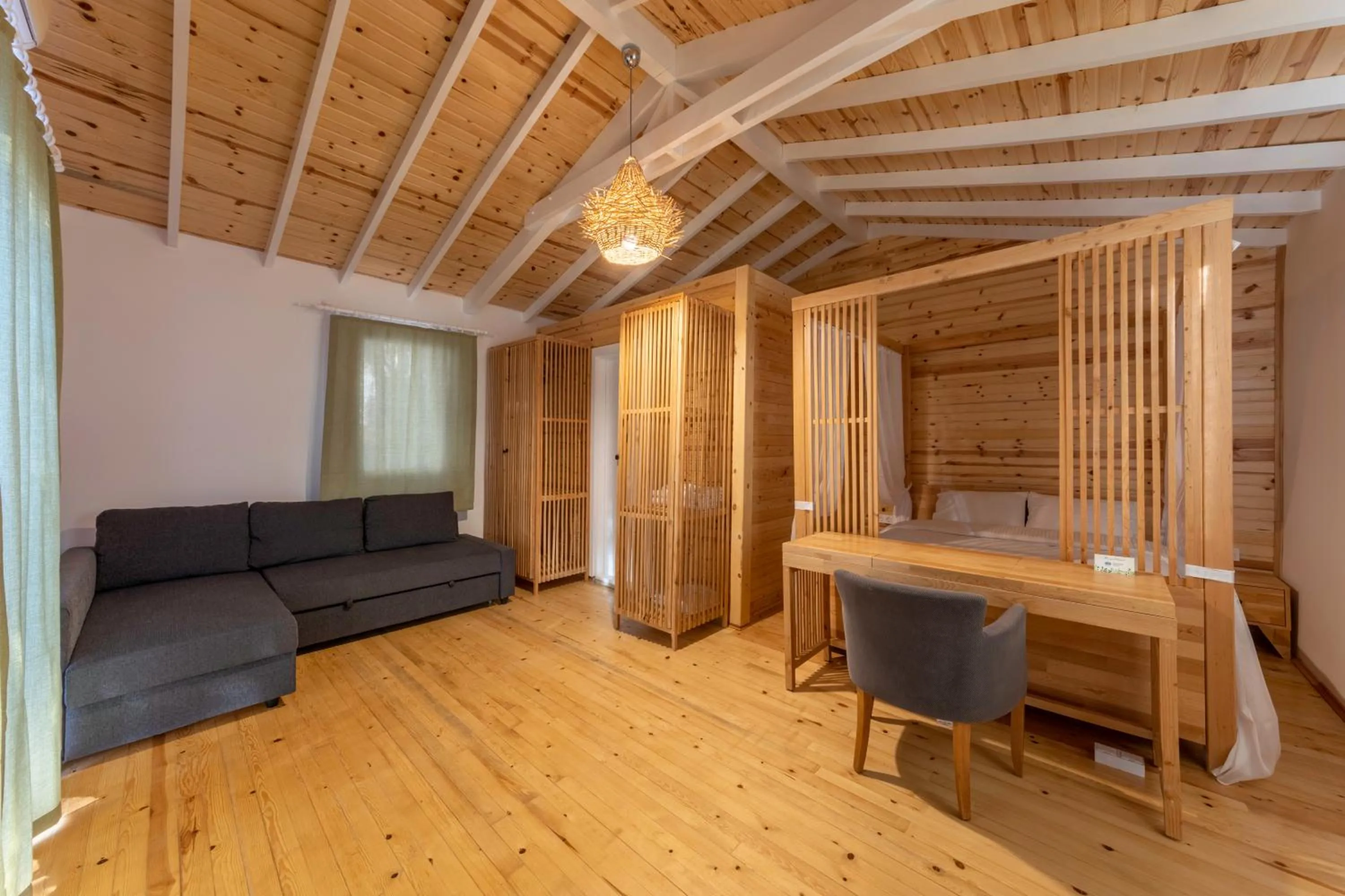 Photo of the whole room in APA Mountain Lodge