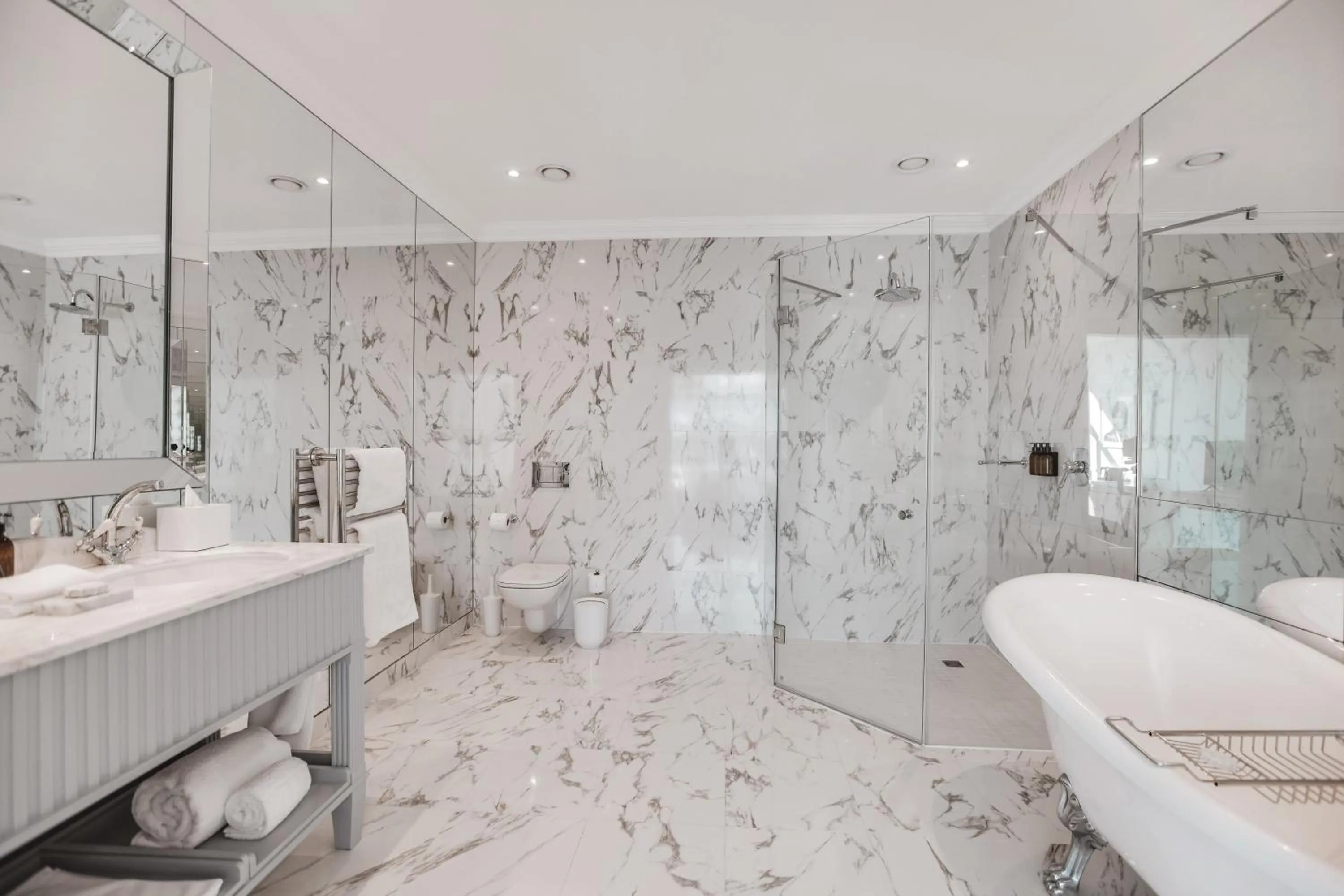 Shower in The Marly Boutique Hotel