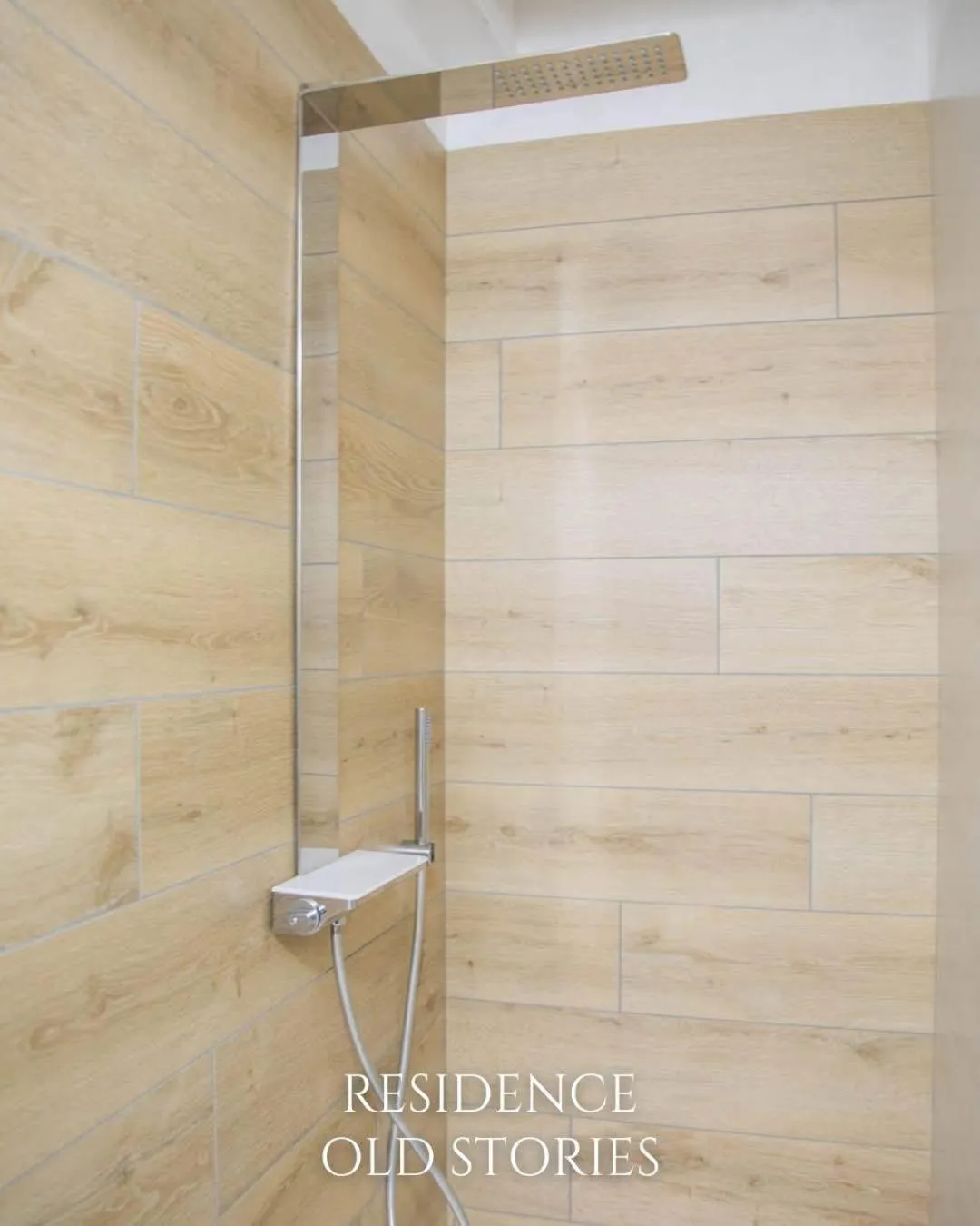 Shower in RESIDENCE OLD STORIES